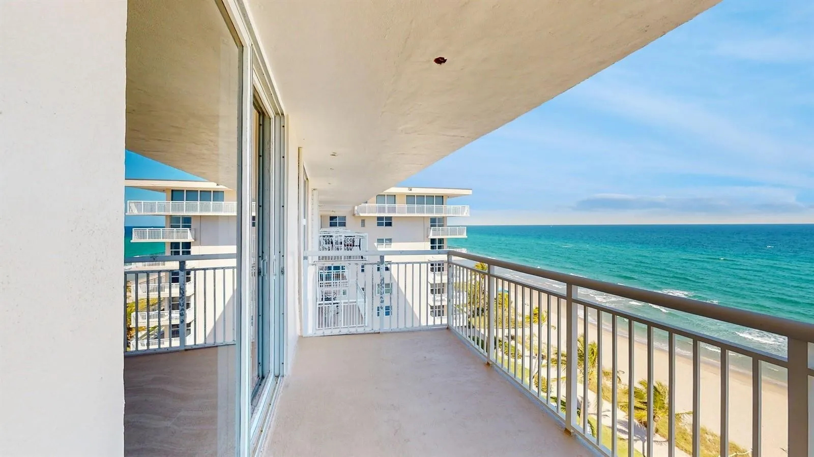 1051 HILLSBORO MILE #905E
