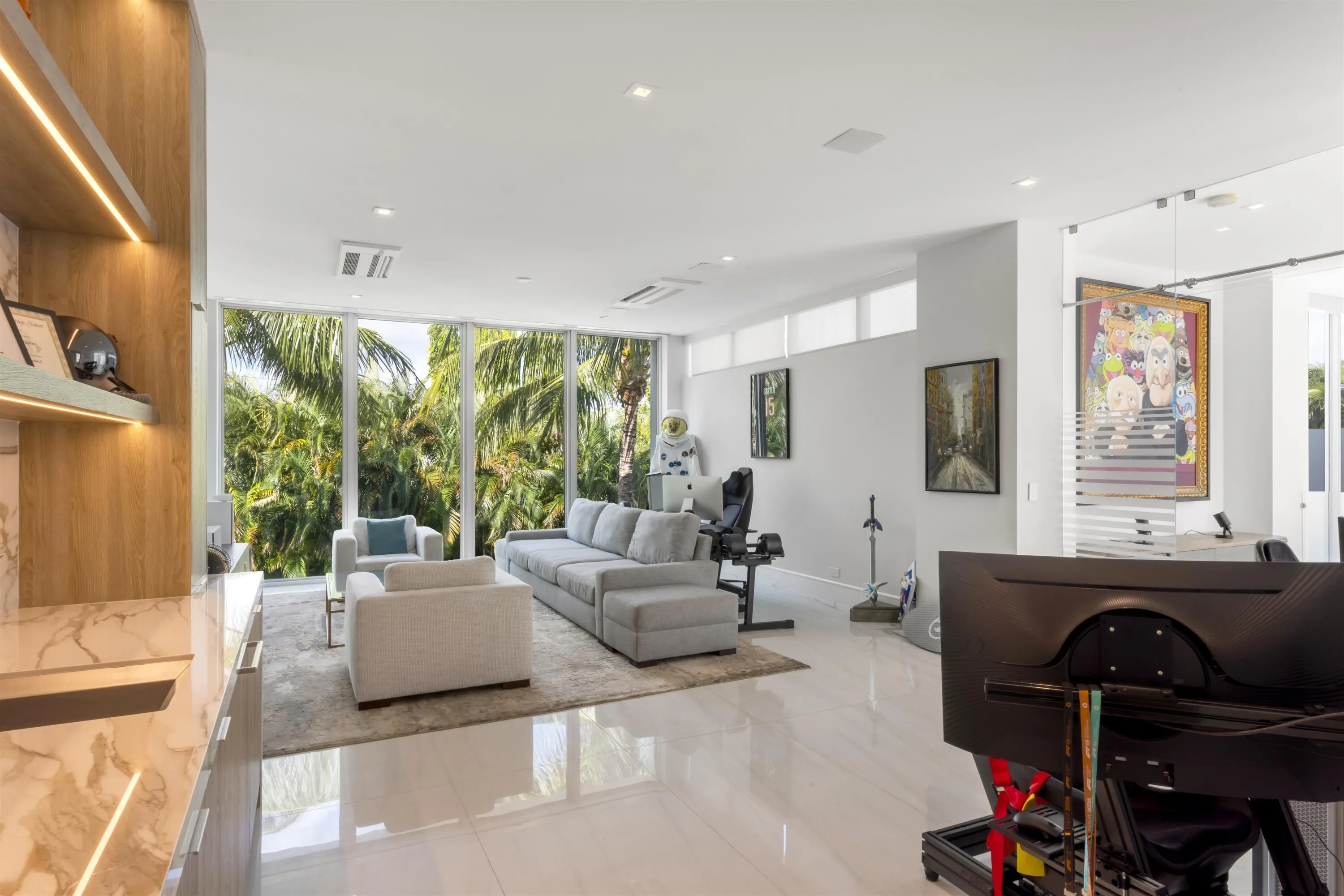 1241 Cocoanut Road