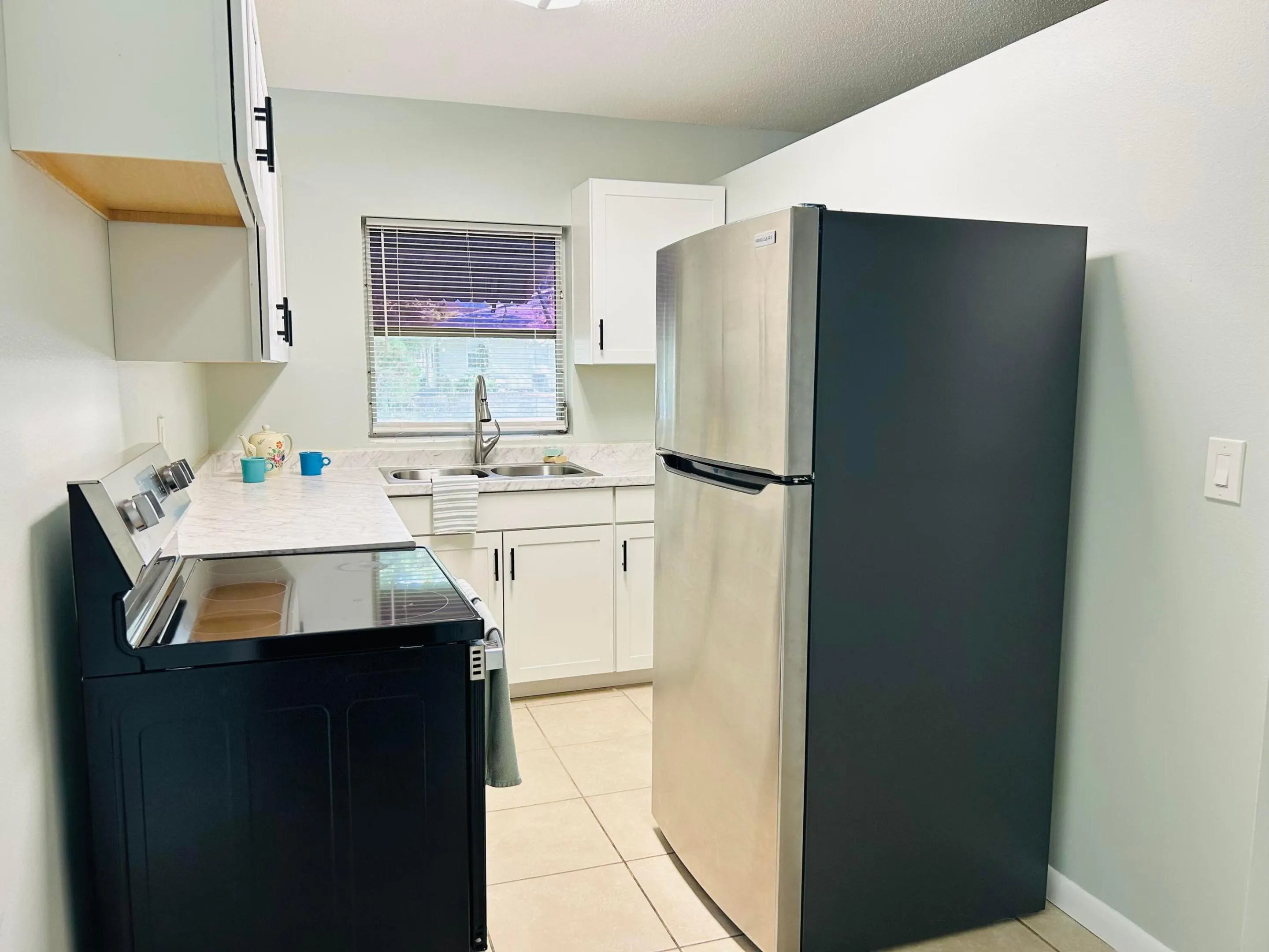 1806 22ND Avenue #1806