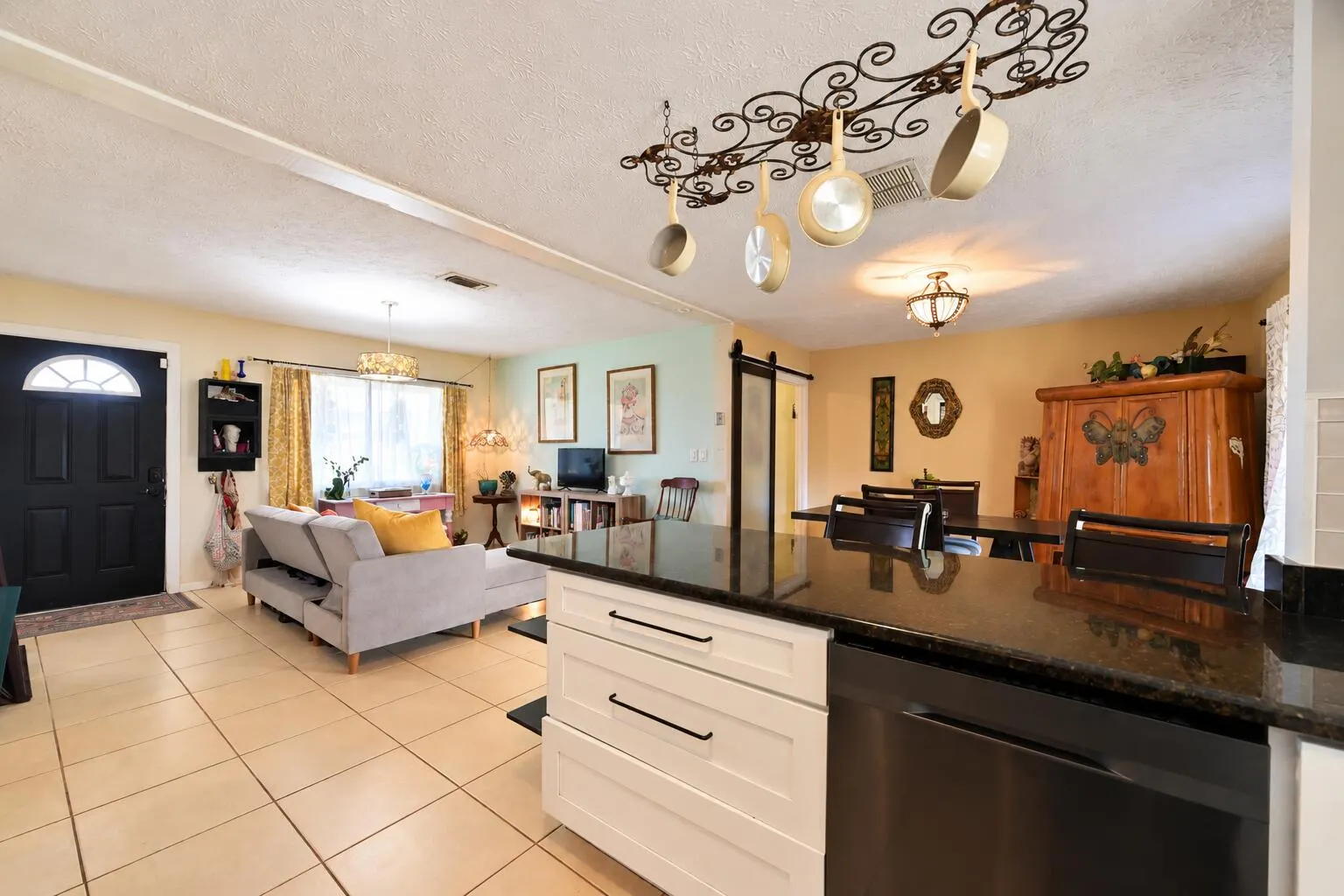 4702 Myrtle Drive