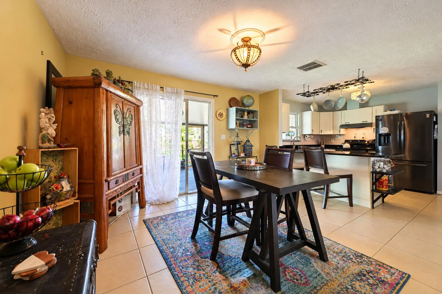 4702 Myrtle Drive