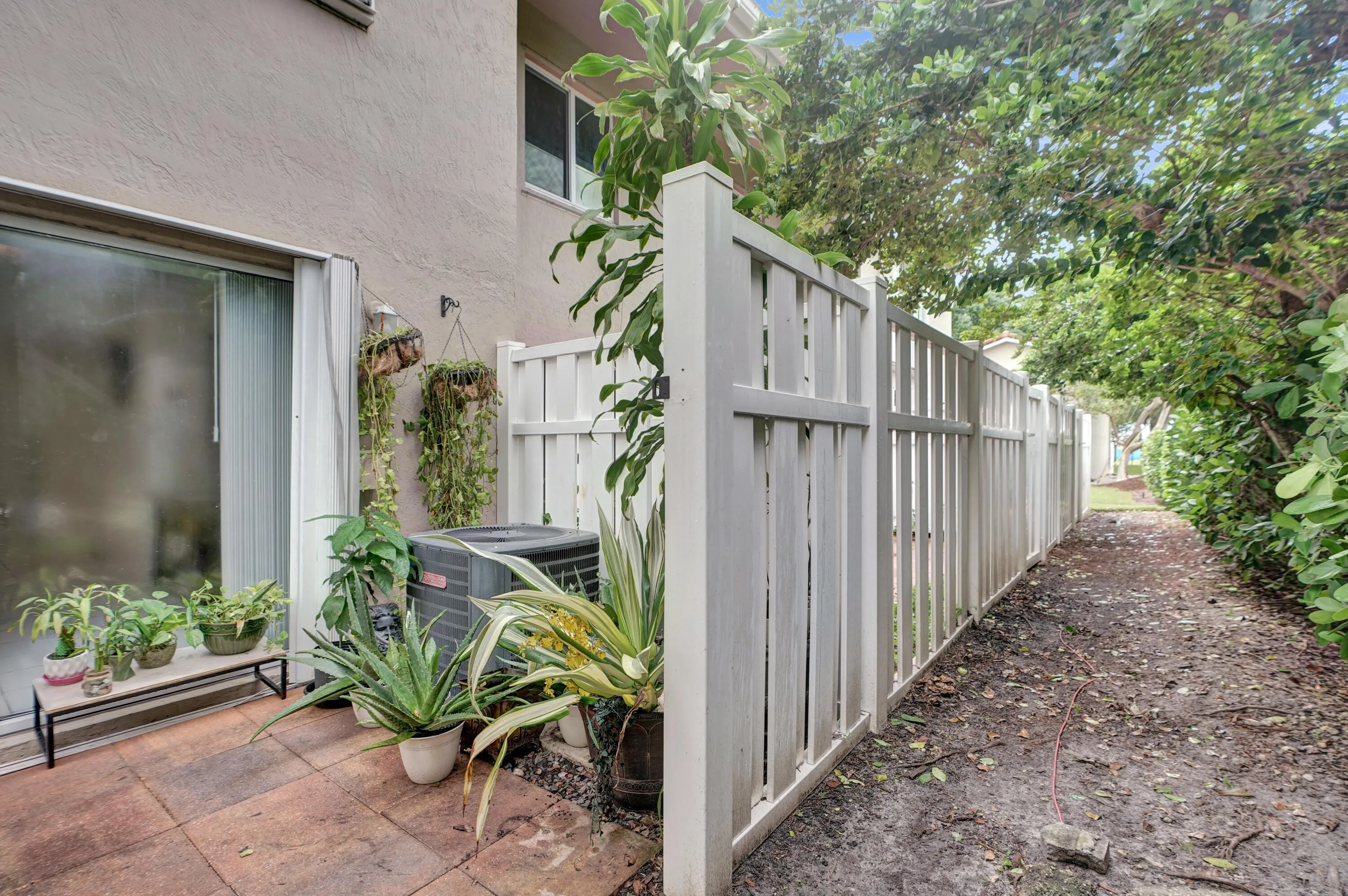 235 Riviera Circle