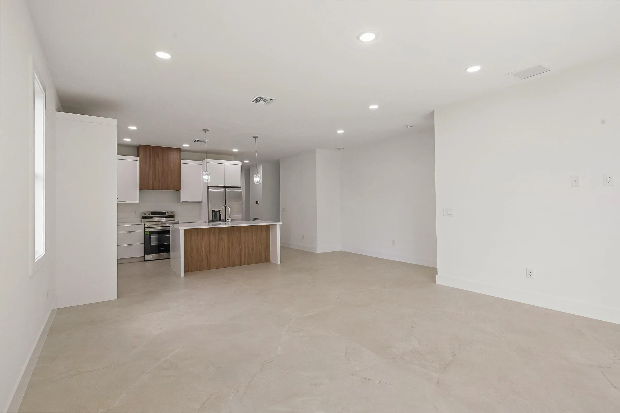 4606 Hibiscus Avenue