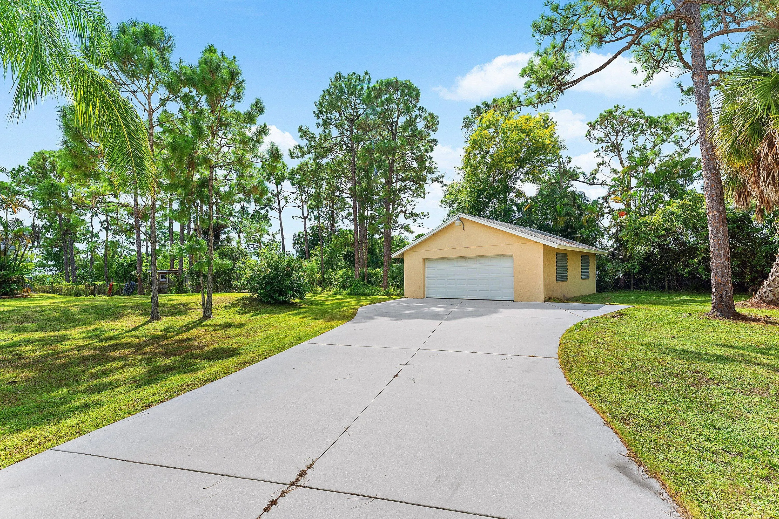 12946 66th Street N