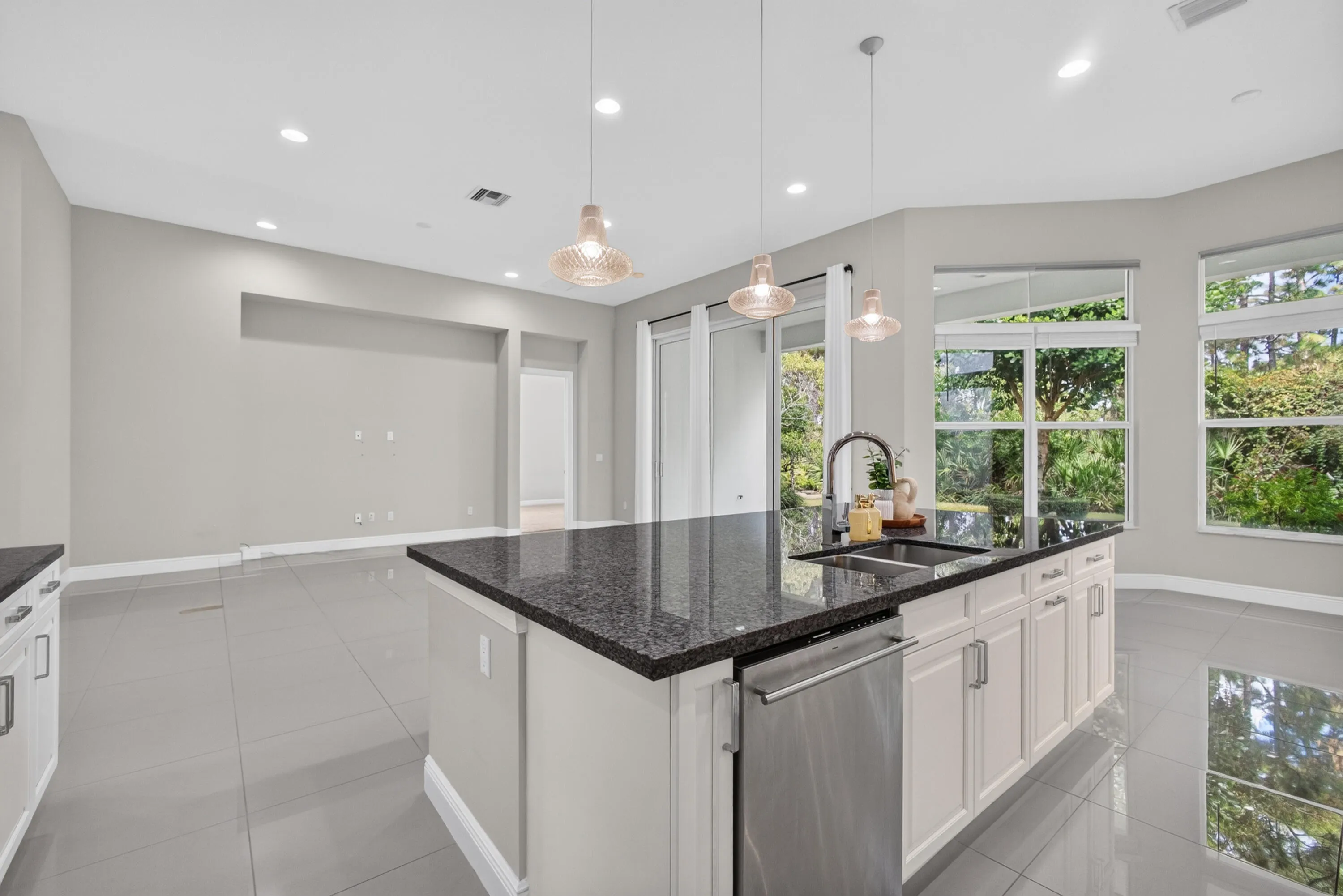1070 Faulkner Terrace