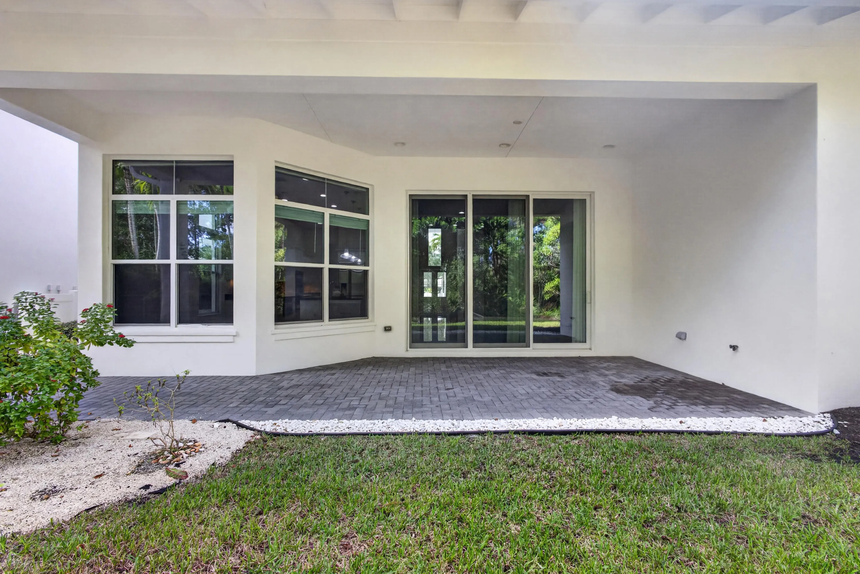 1070 Faulkner Terrace