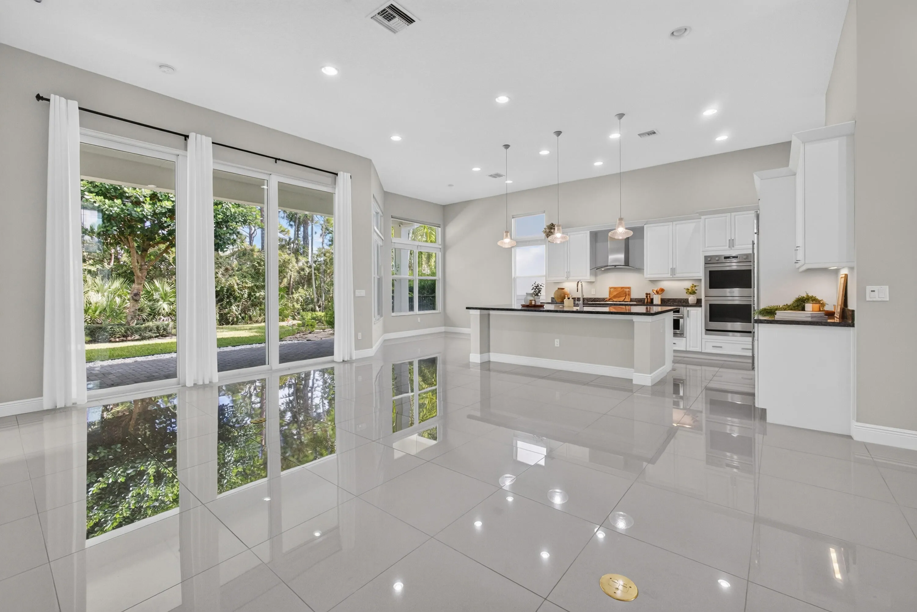 1070 Faulkner Terrace