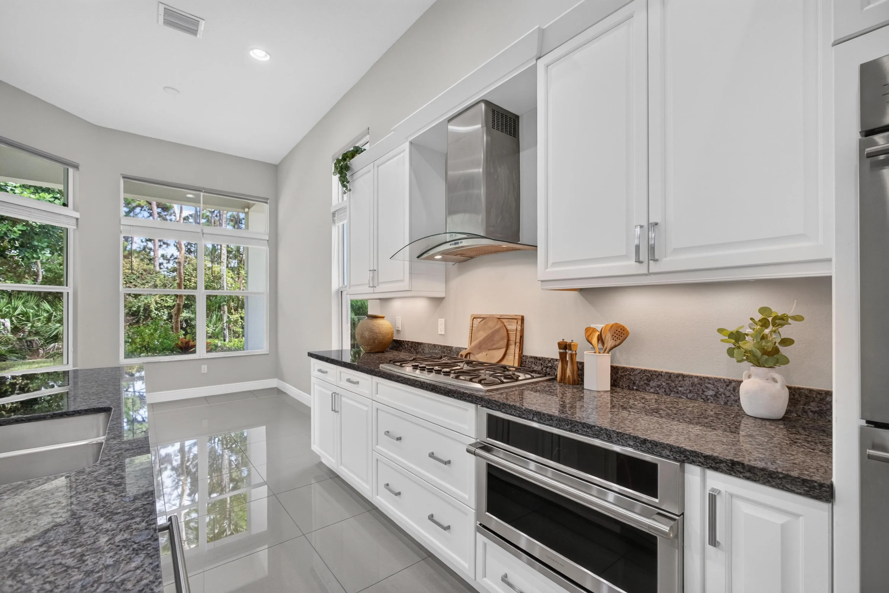 1070 Faulkner Terrace
