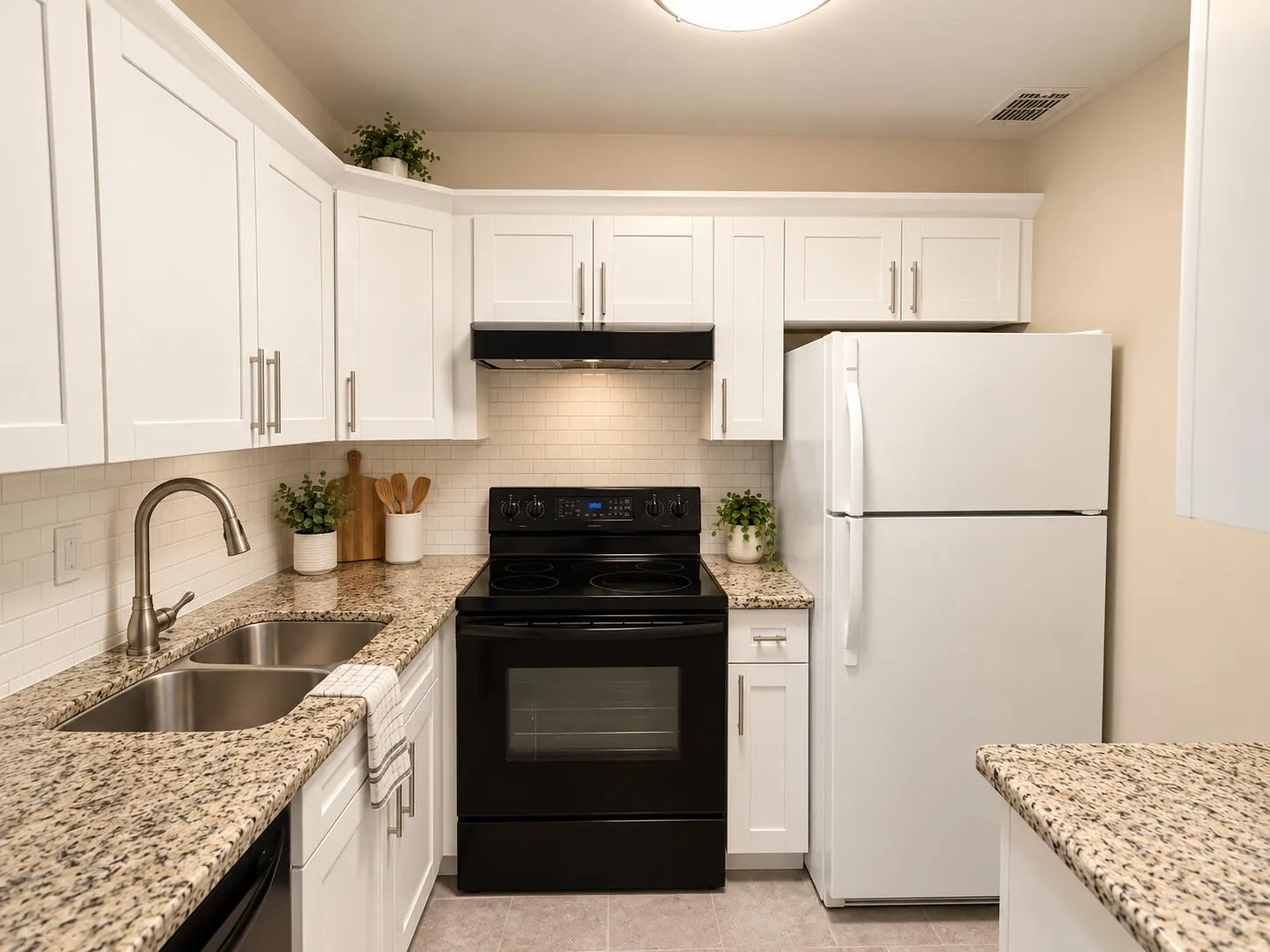 150 CYPRESS CLUB Drive #533