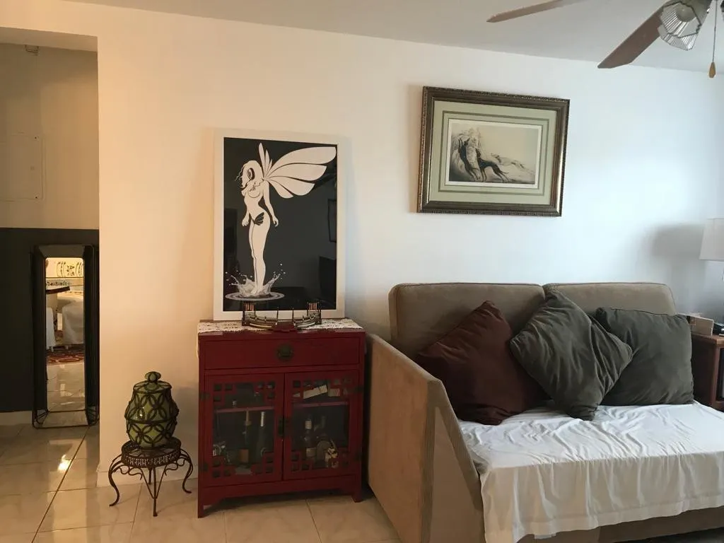 941 CRYSTAL LAKE Drive #105