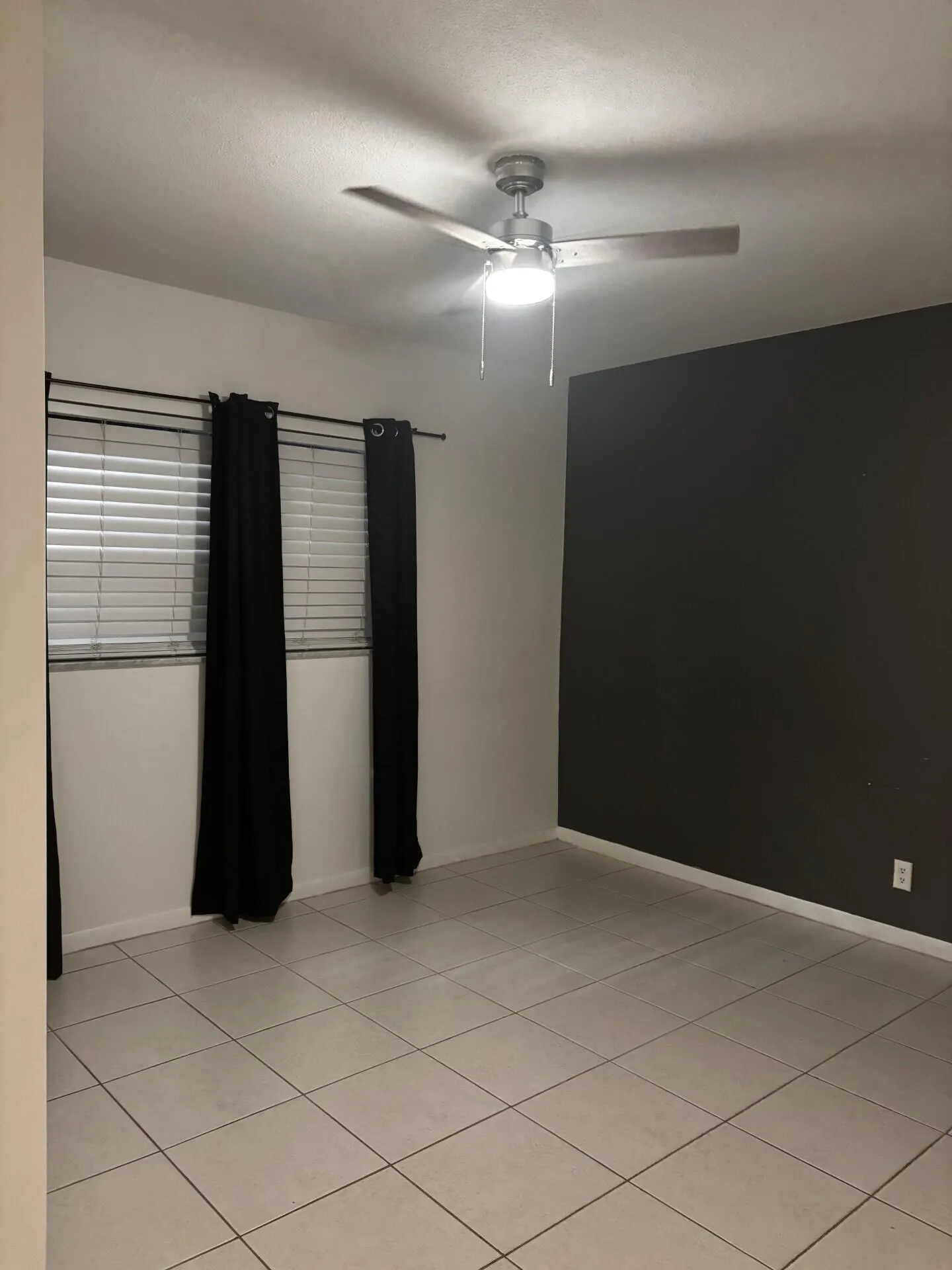 941 CRYSTAL LAKE Drive #105