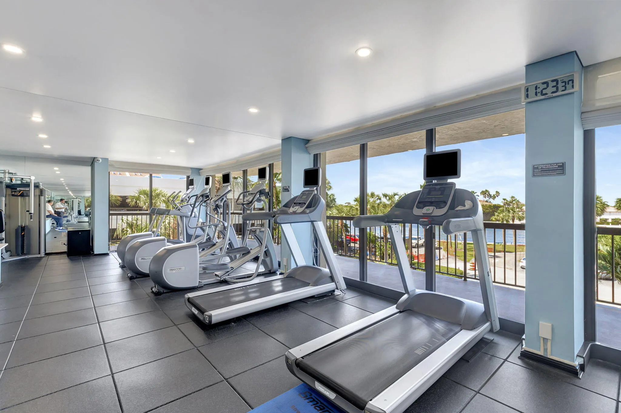 4740 S OCEAN Boulevard #808