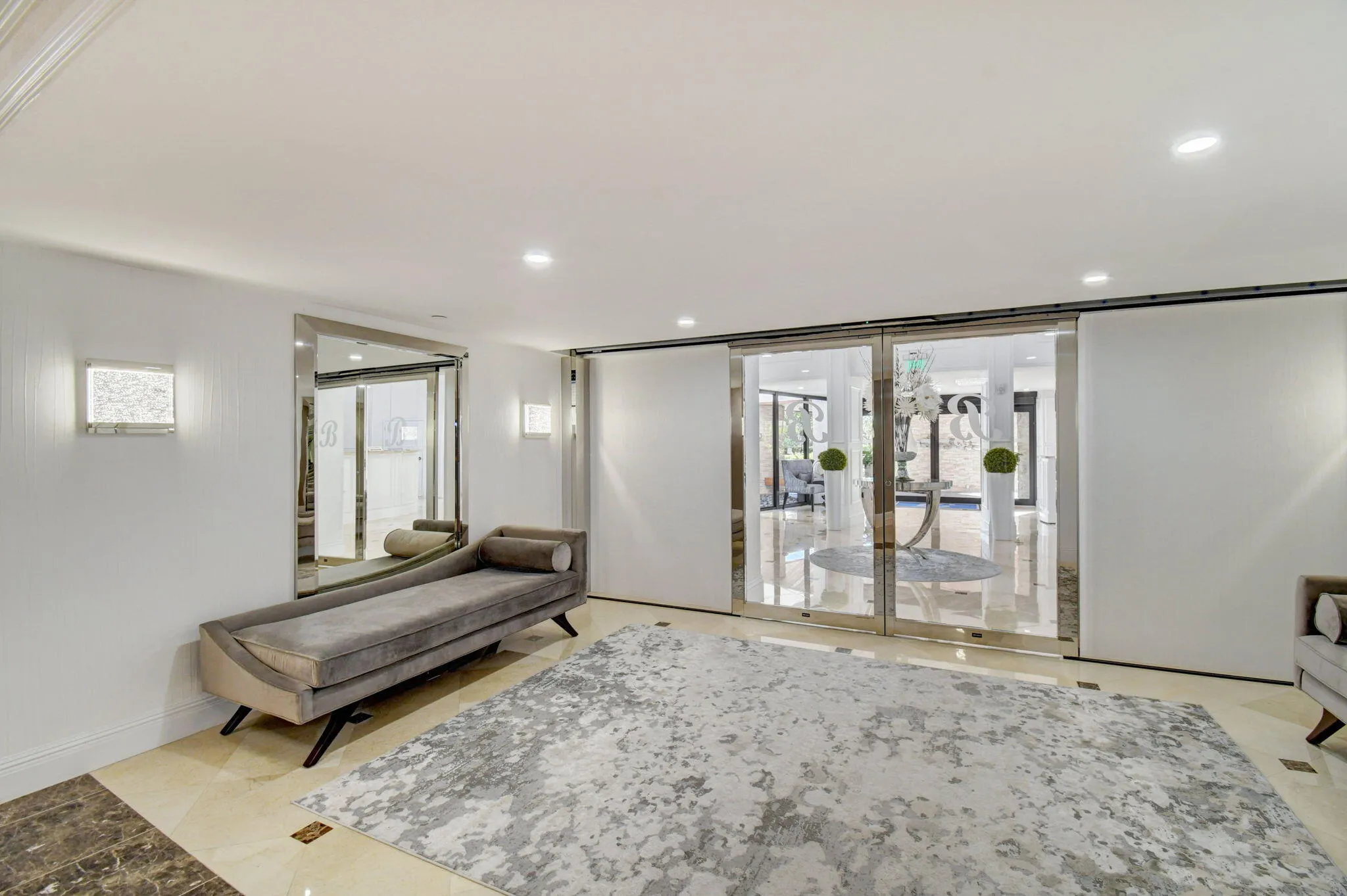 4740 S OCEAN Boulevard #808