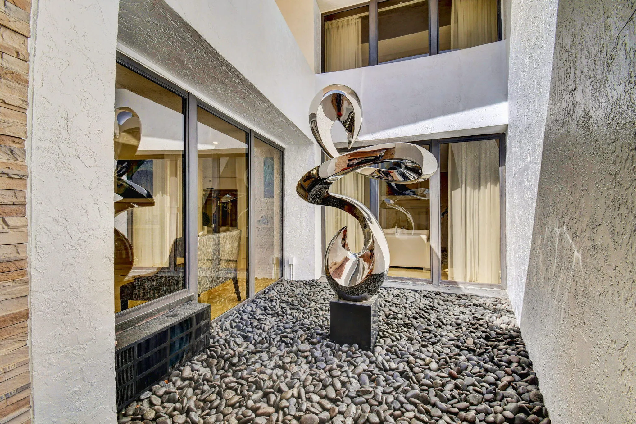 4740 S OCEAN Boulevard #808