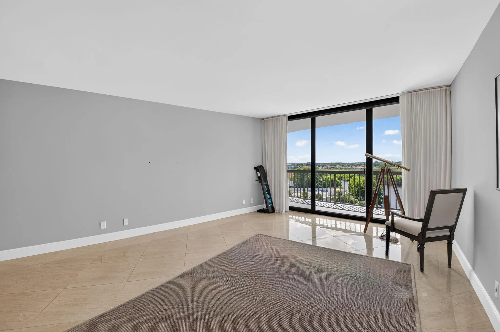 4740 S OCEAN Boulevard #808