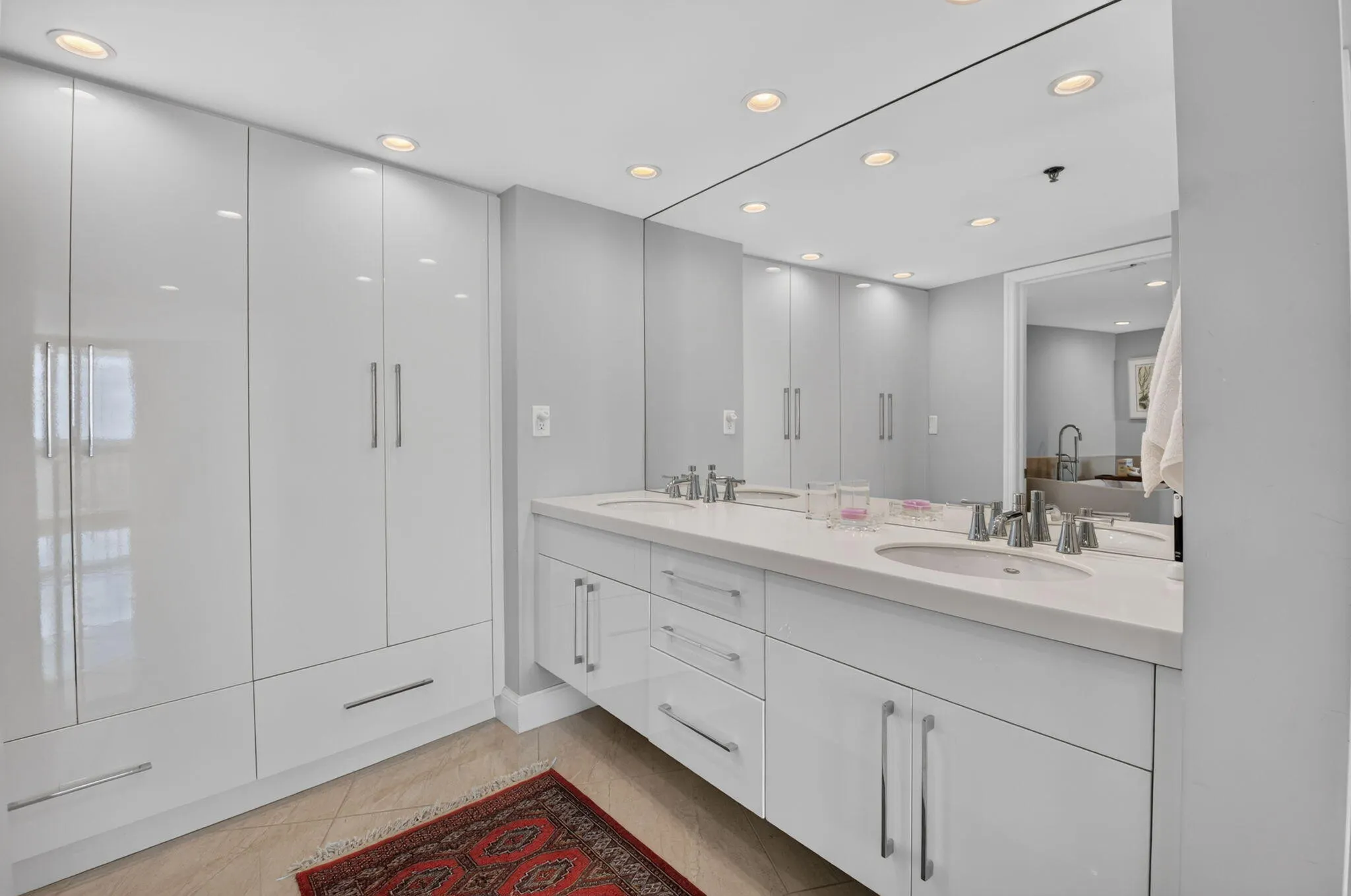 4740 S OCEAN Boulevard #808