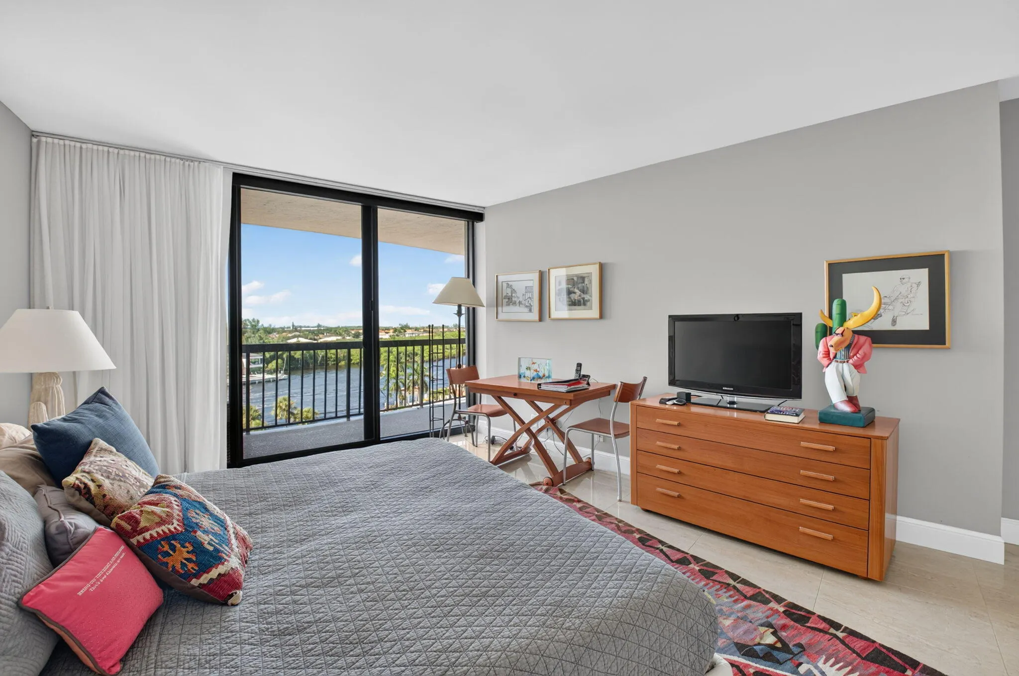 4740 S OCEAN Boulevard #808