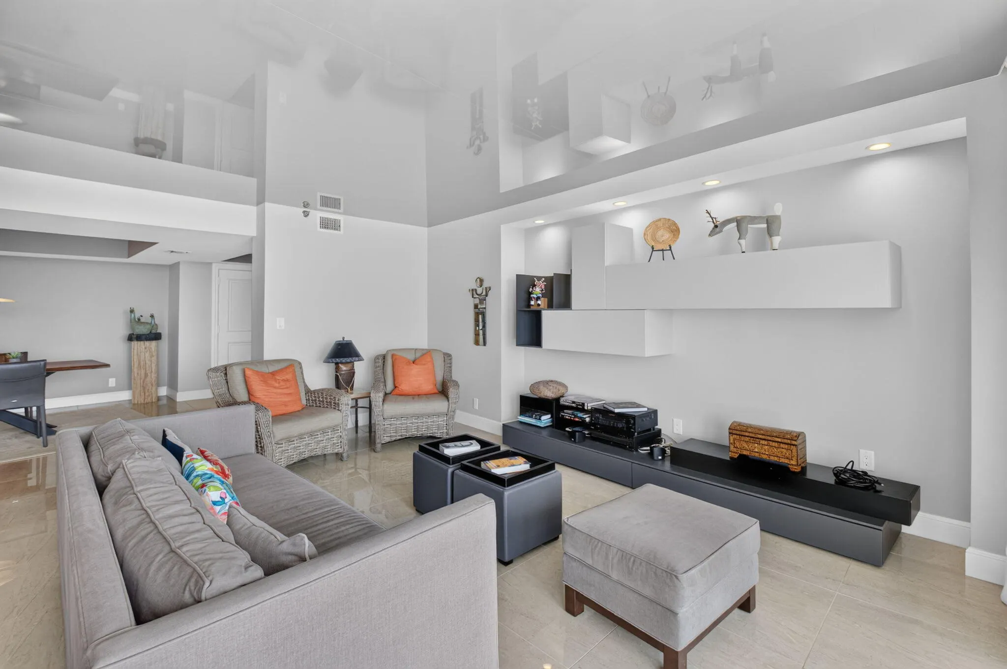 4740 S OCEAN Boulevard #808