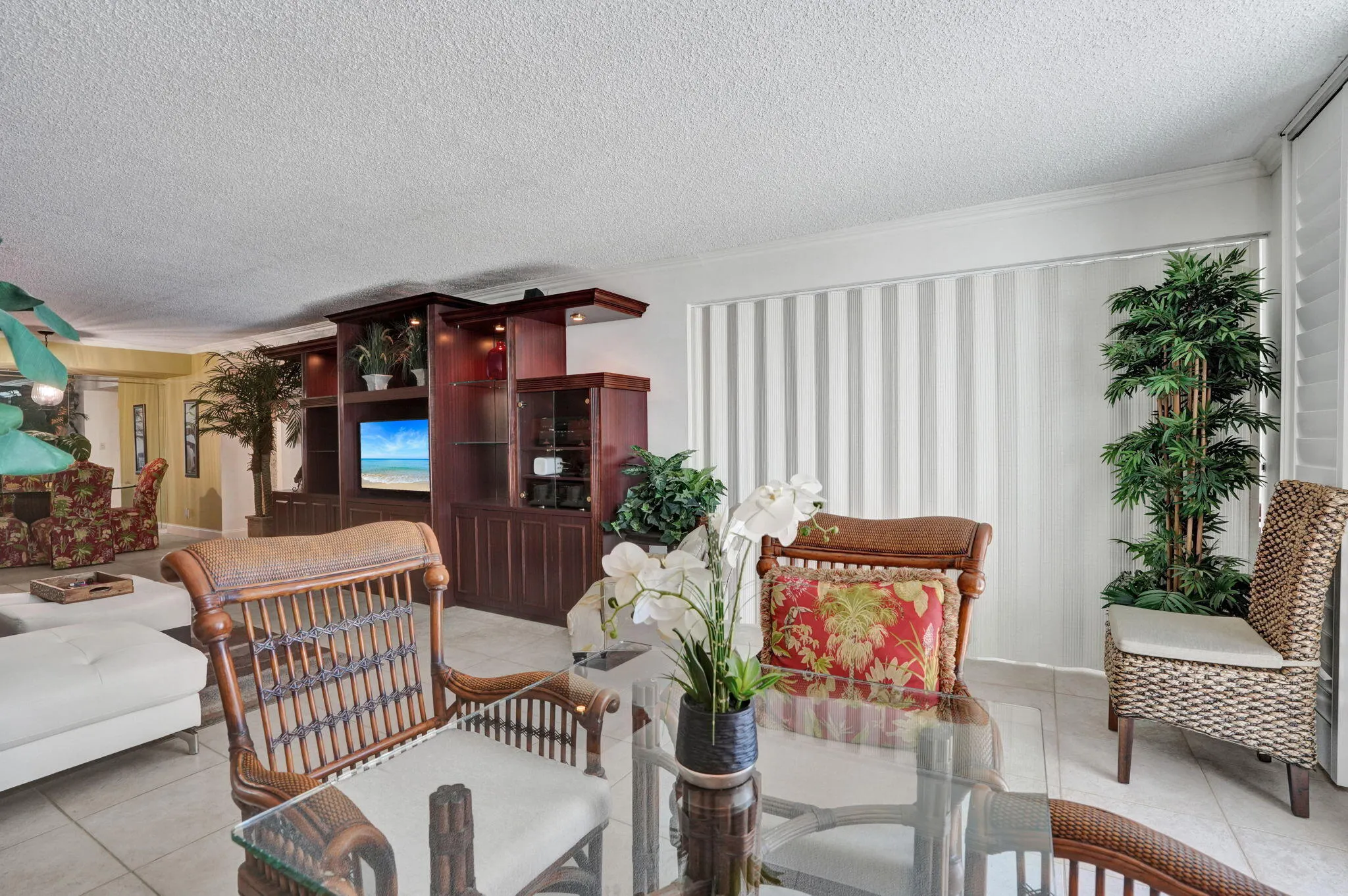 1360 S OCEAN Boulevard #1902