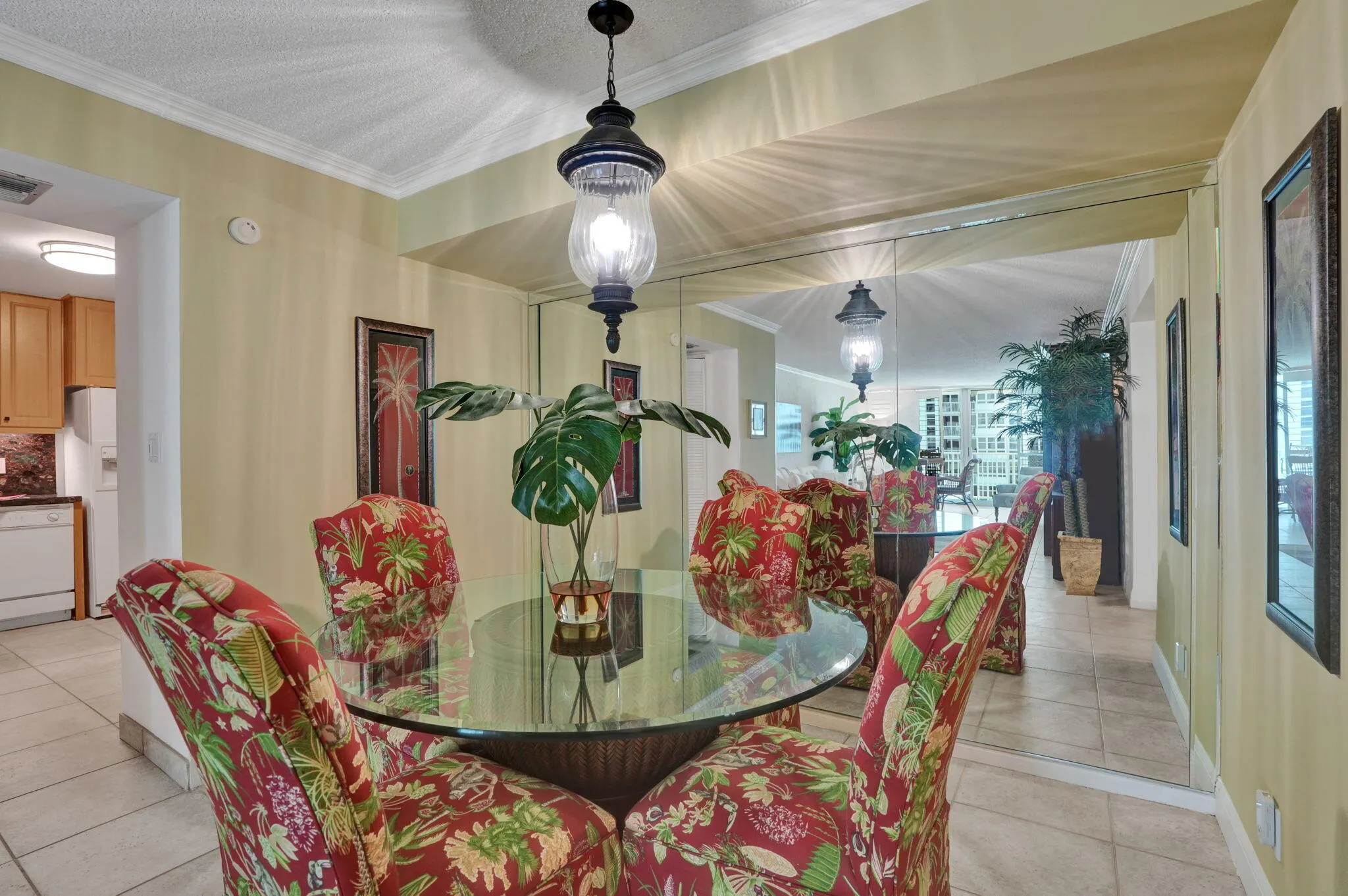 1360 S OCEAN Boulevard #1902