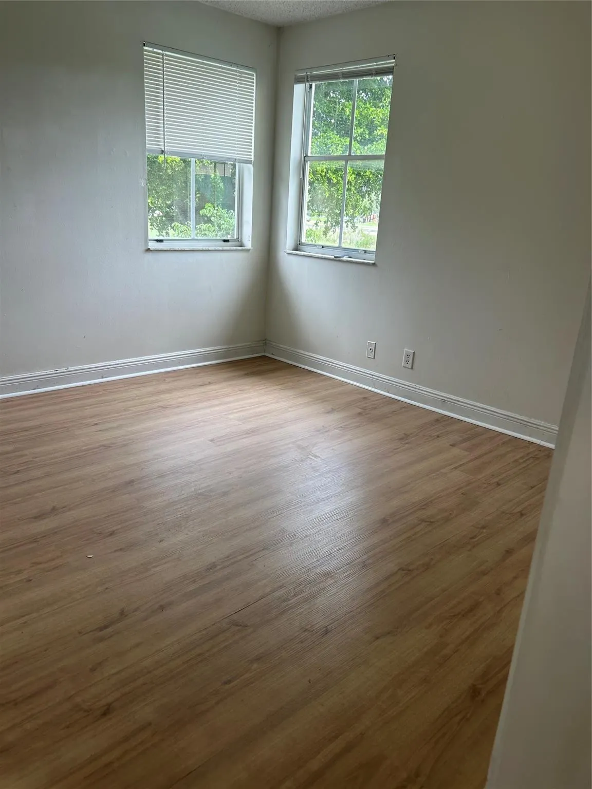 2823 N COURSE Drive #201