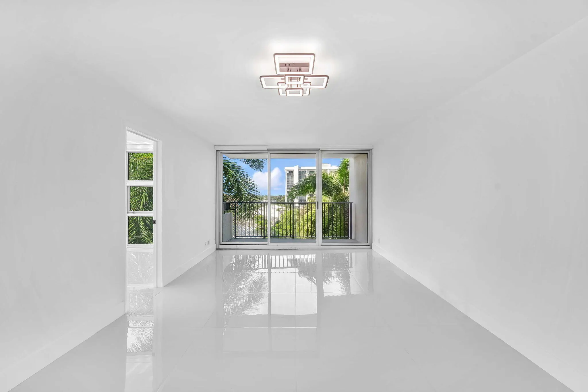 525 N OCEAN Boulevard #515