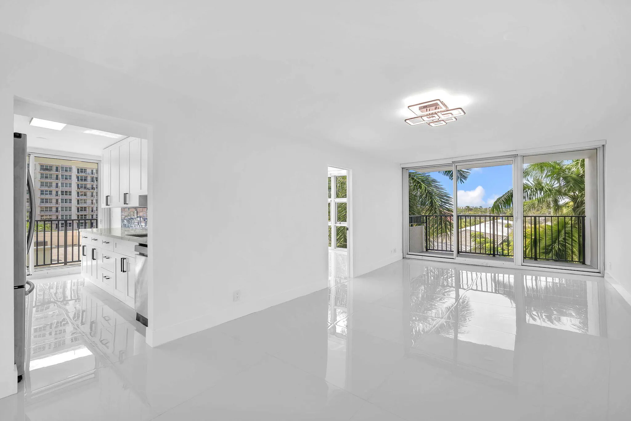 525 N OCEAN Boulevard #515