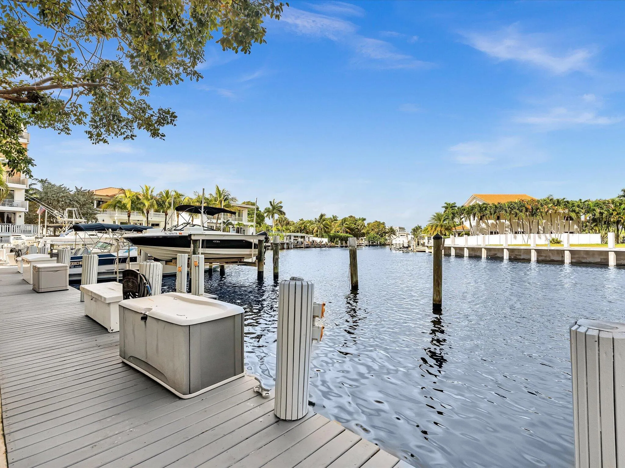 1421 S OCEAN Boulevard #214
