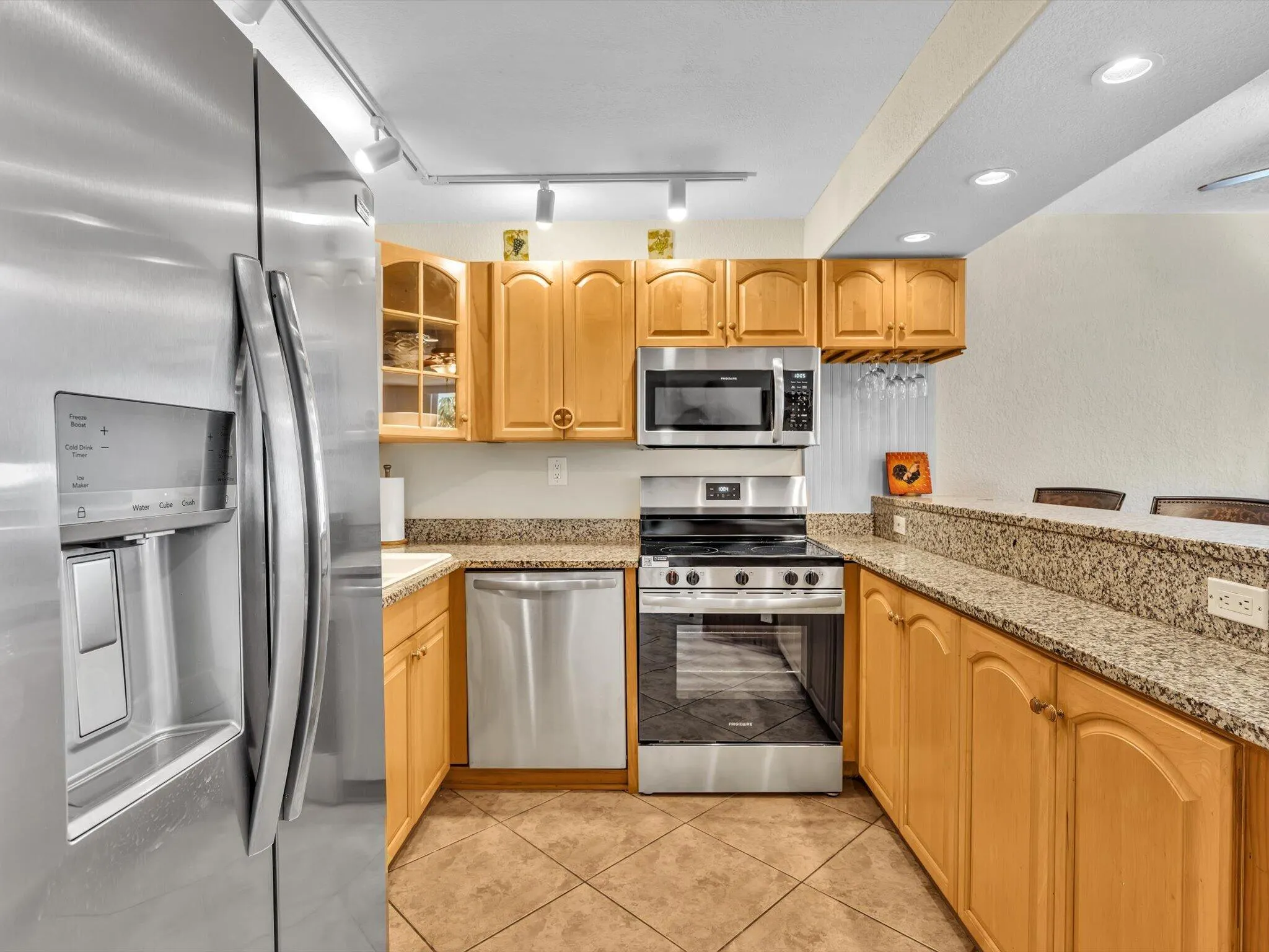 1421 S OCEAN Boulevard #214