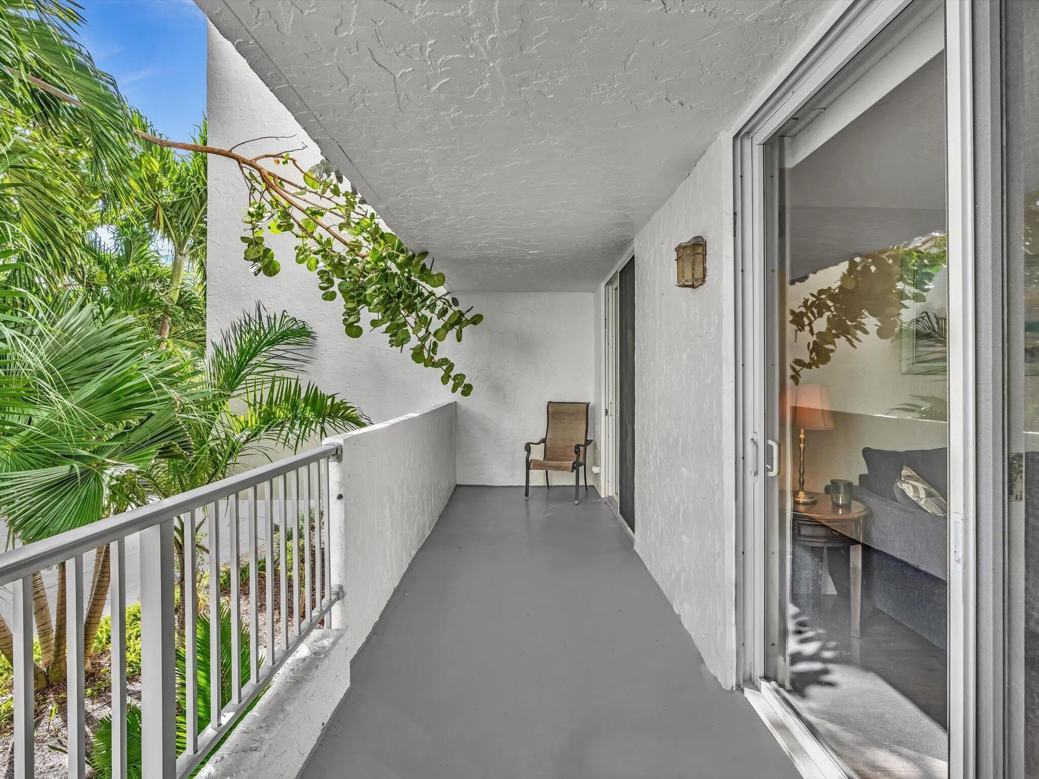 1421 S OCEAN Boulevard #214