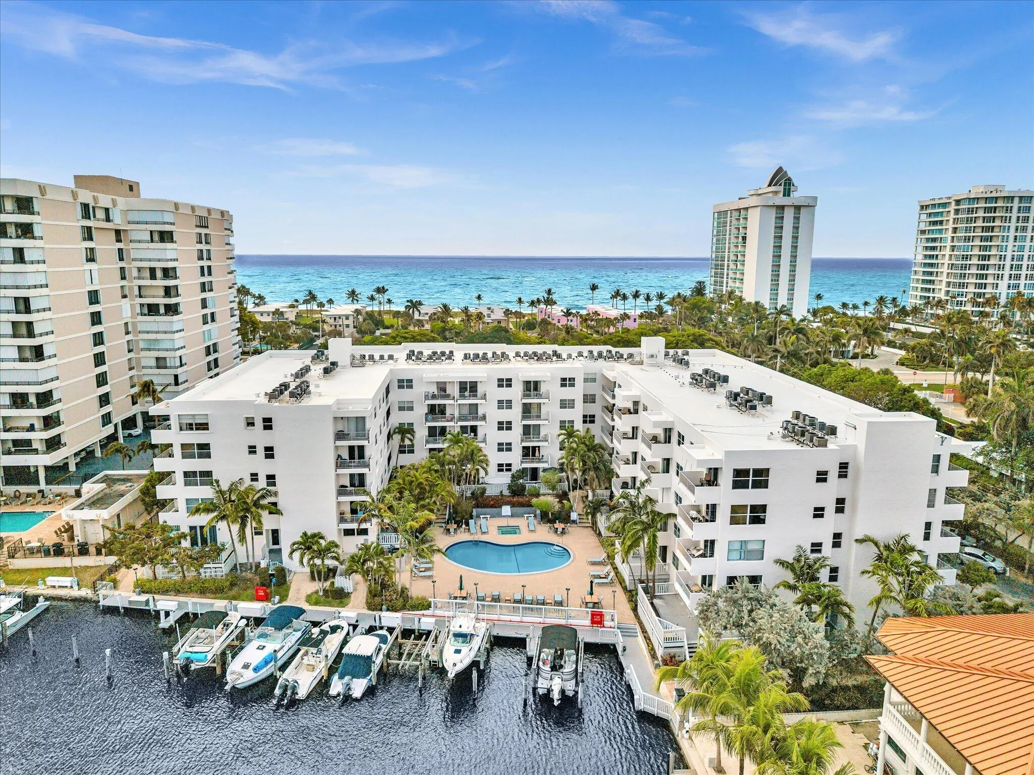 1421 S OCEAN Boulevard #214