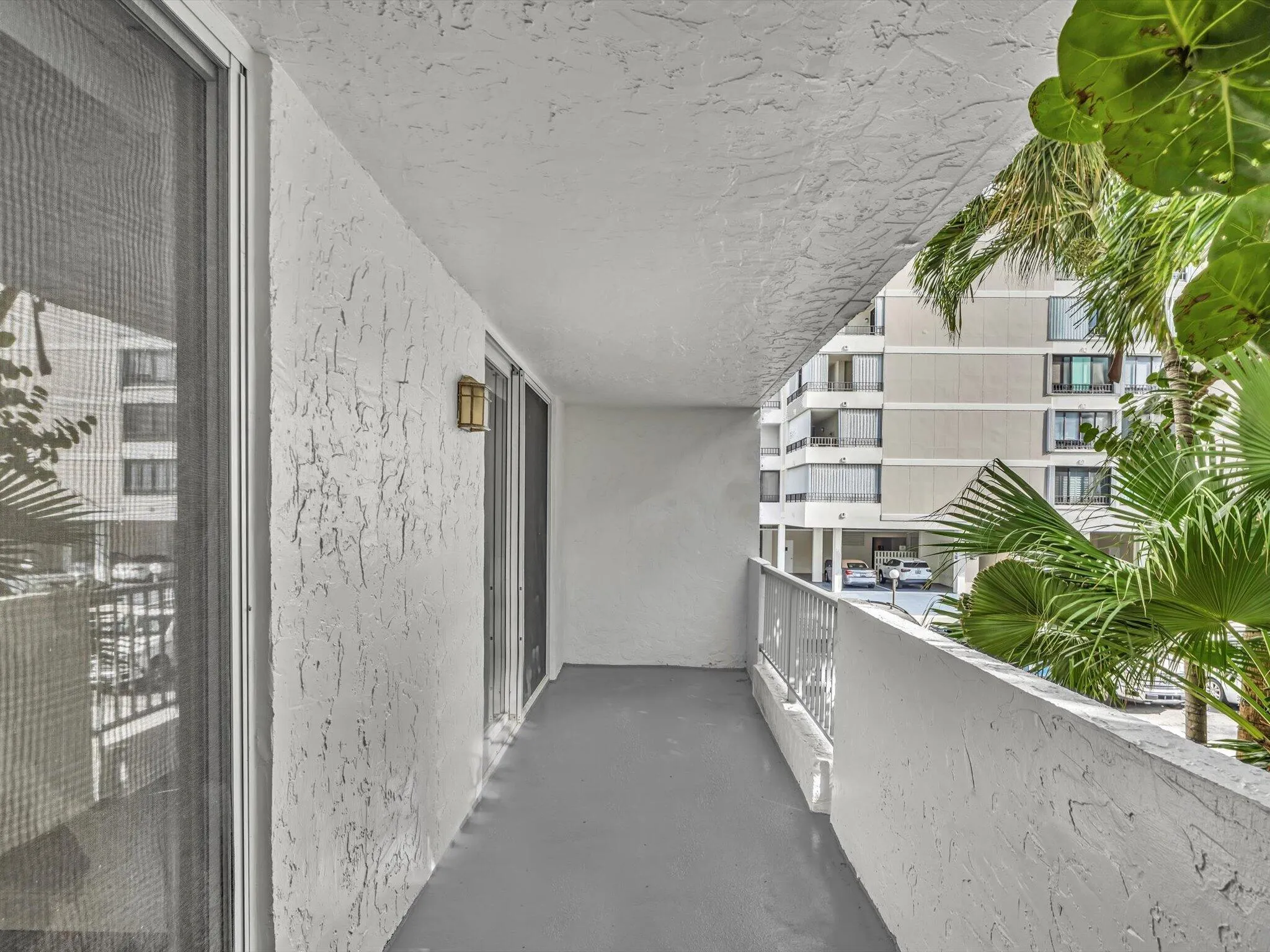 1421 S OCEAN Boulevard #214
