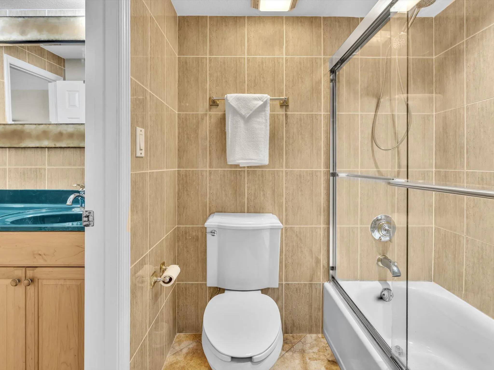1421 S OCEAN Boulevard #214