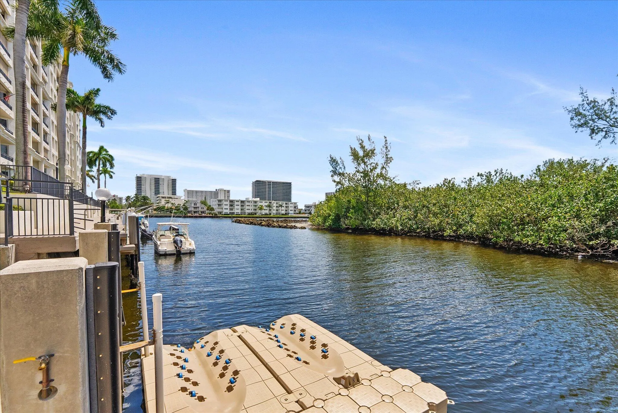 2870 NE 14TH ST Causeway #407C