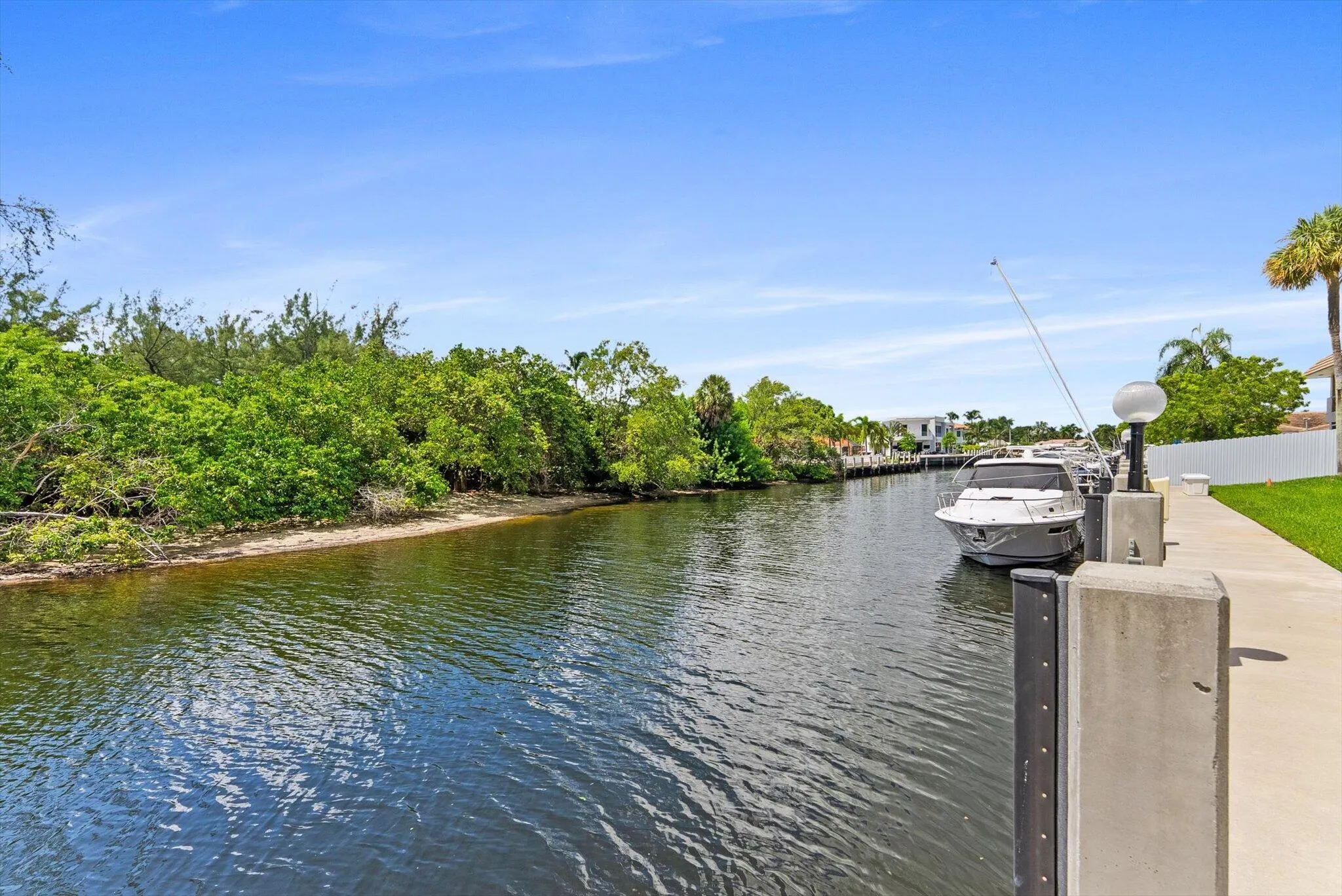 2870 NE 14TH ST Causeway #407C