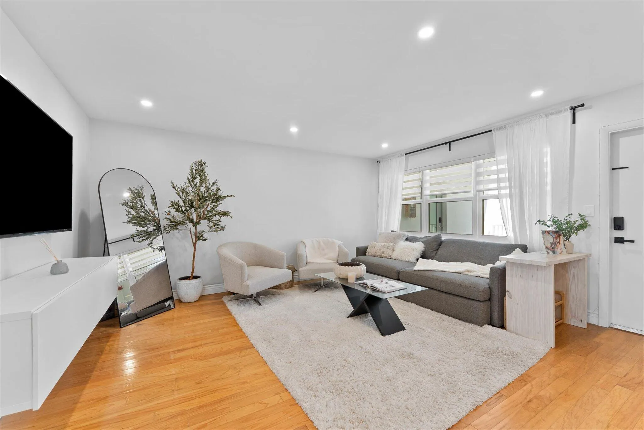 2870 NE 14TH ST Causeway #407C