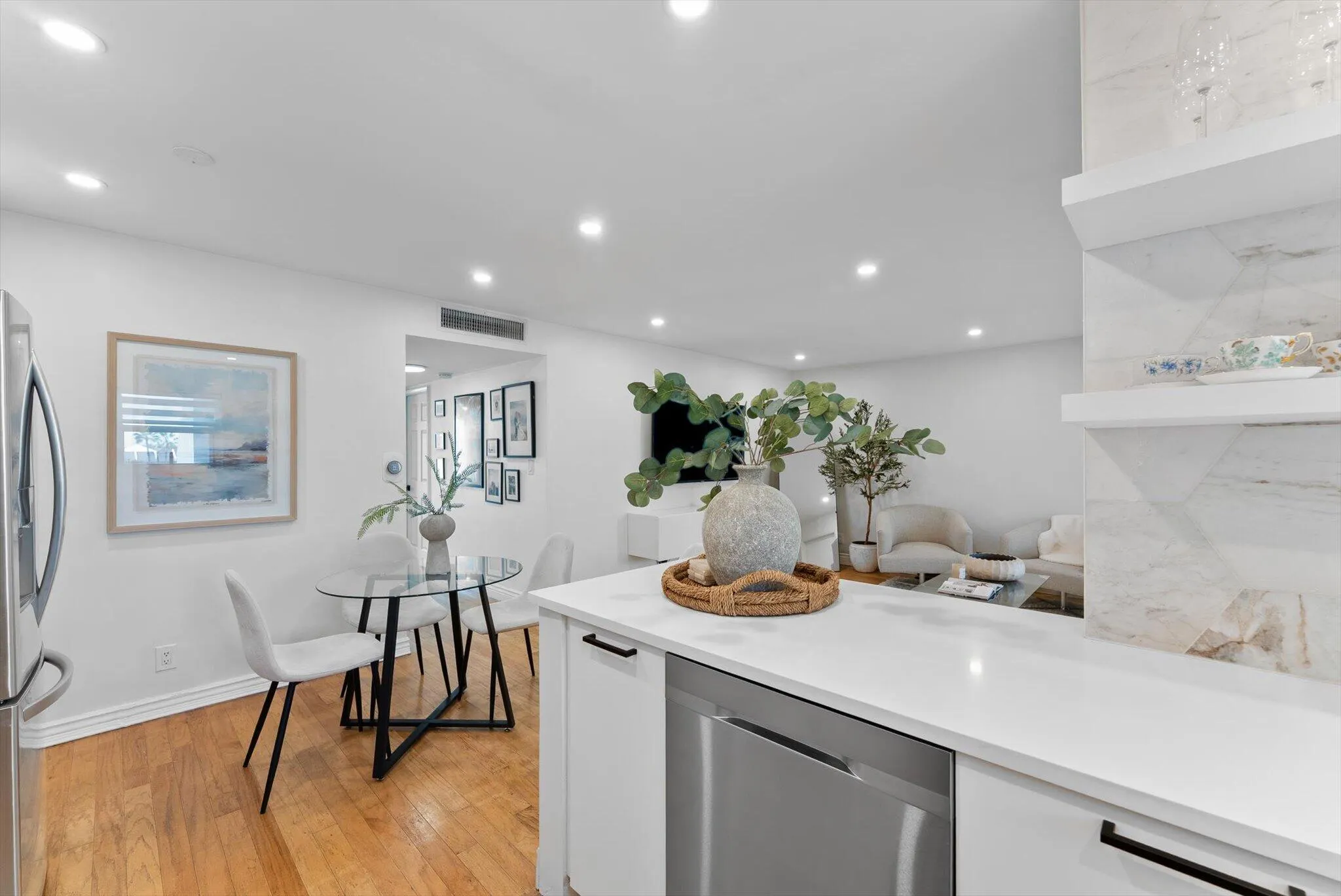 2870 NE 14TH ST Causeway #407C