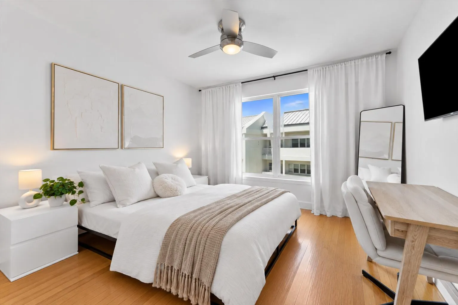 2870 NE 14TH ST Causeway #407C