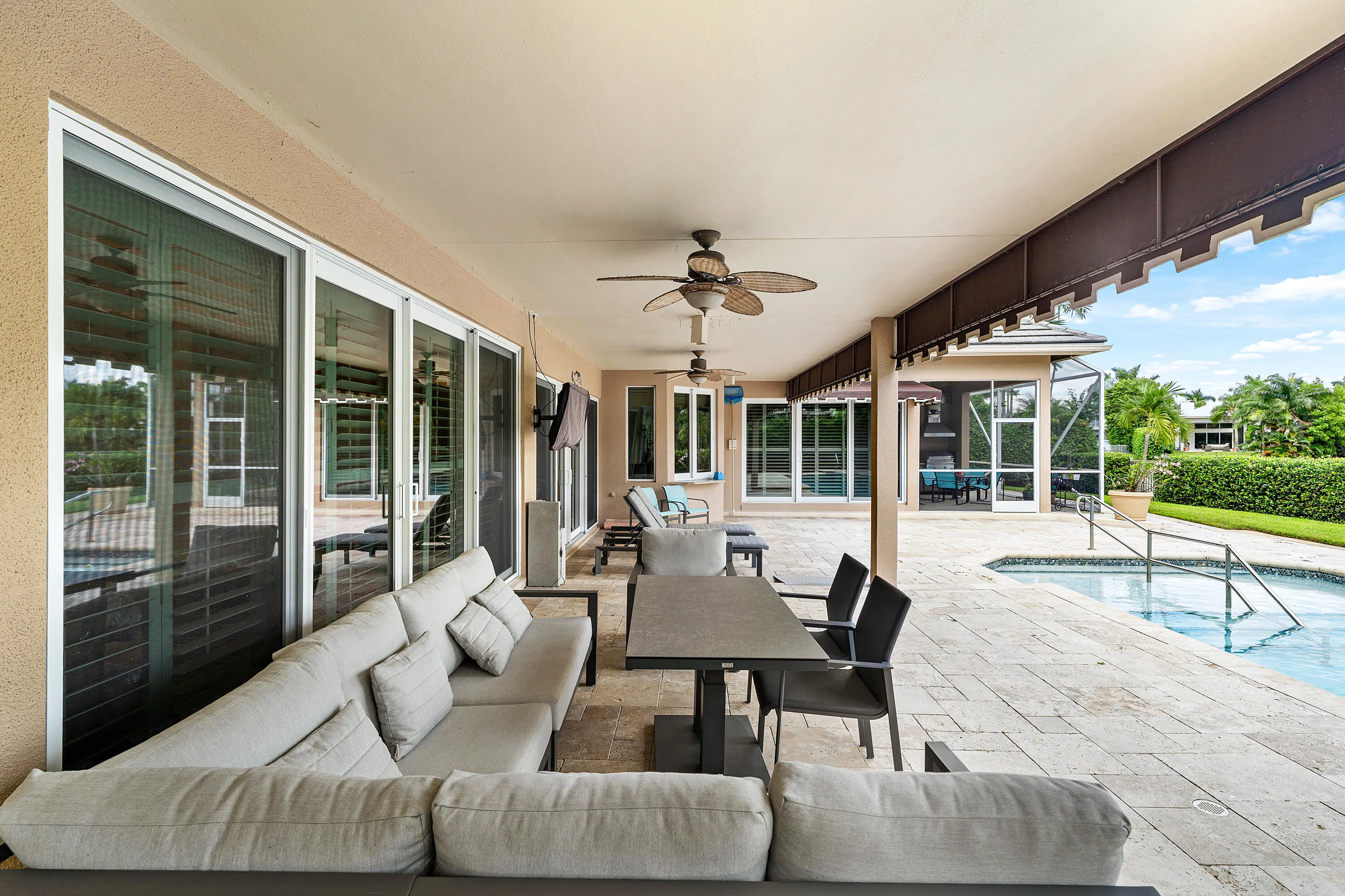 7235 QUEENFERRY Circle