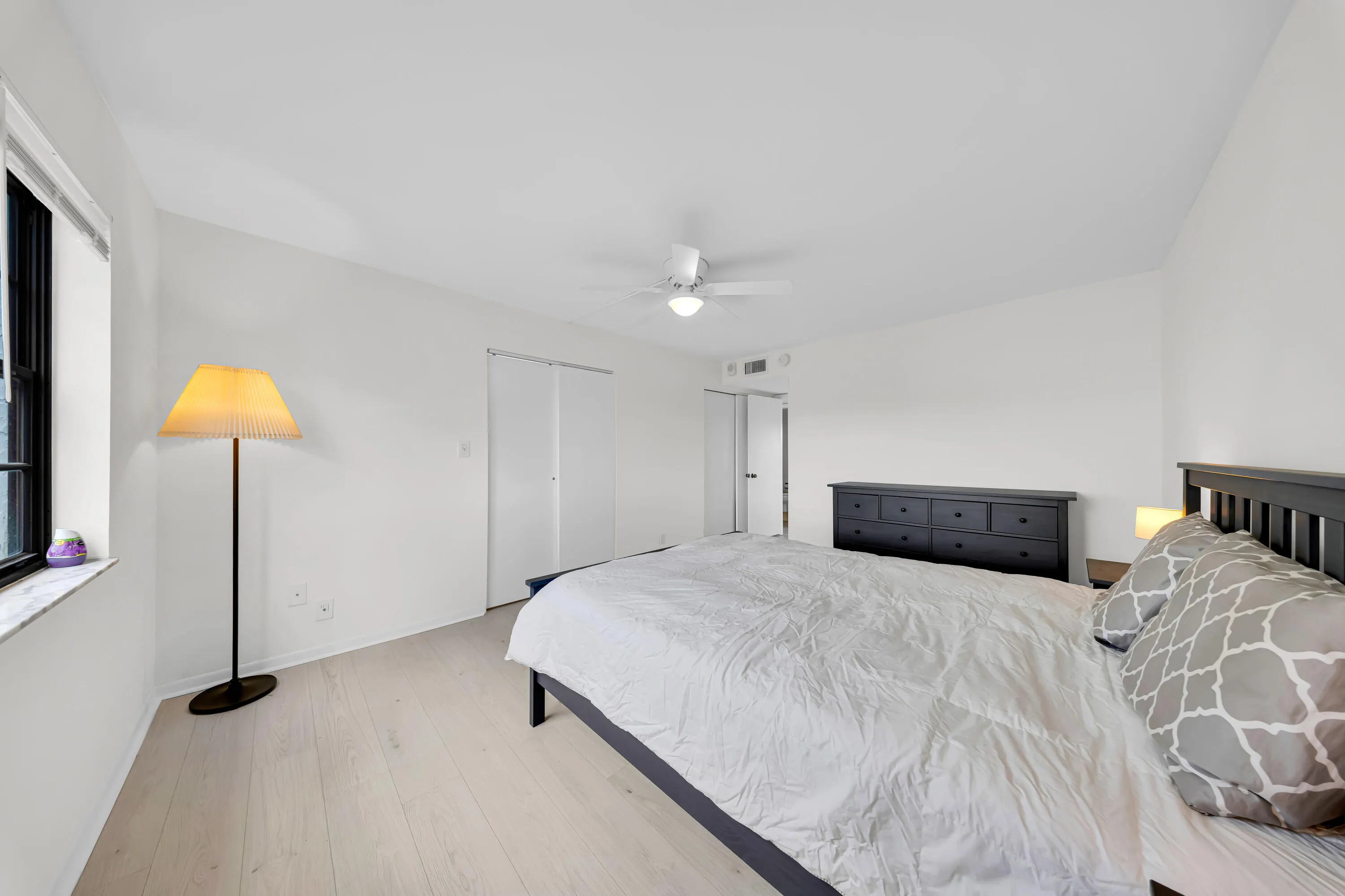 9233 SW 8TH Street #305