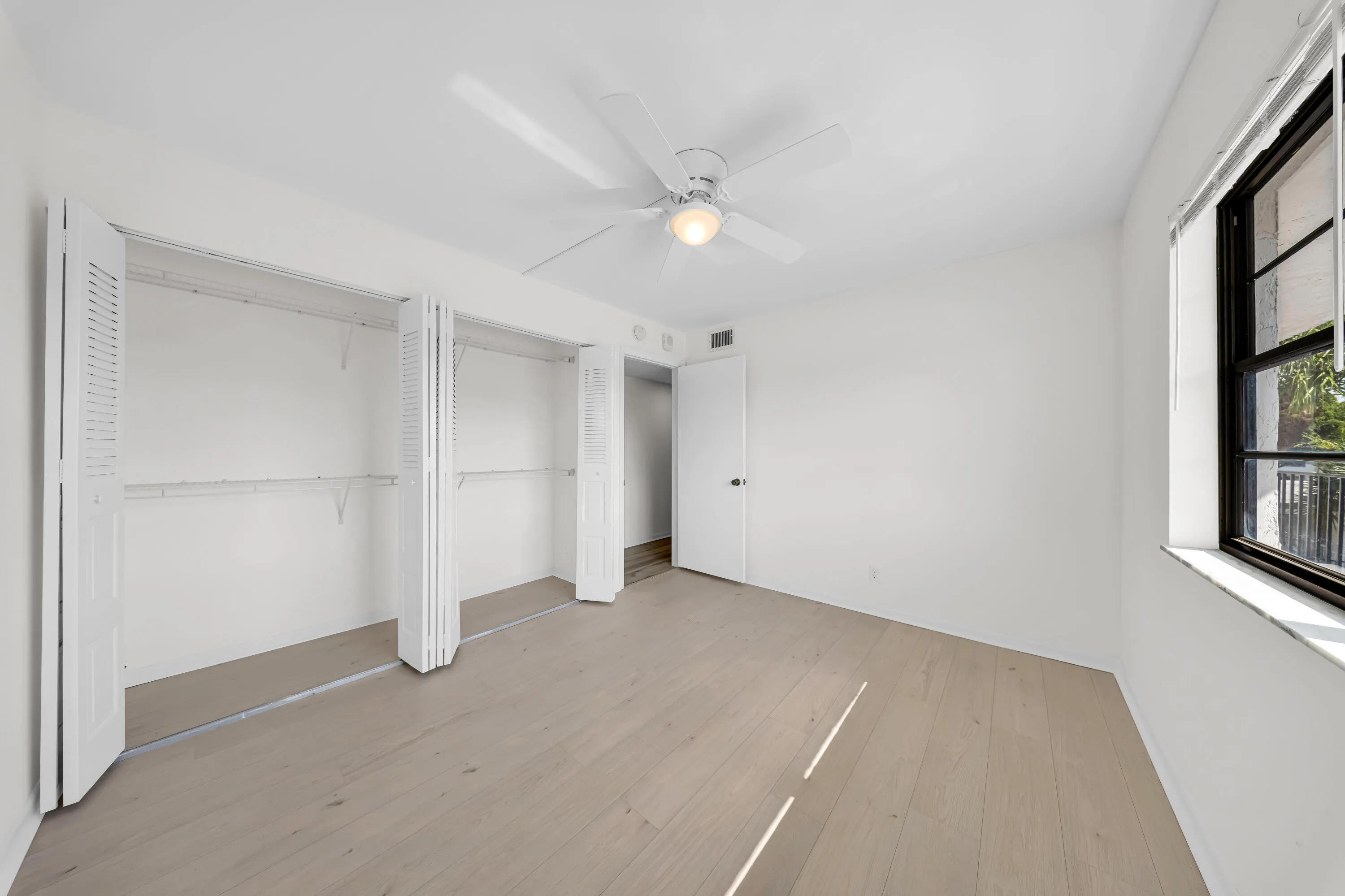 9233 SW 8TH Street #305