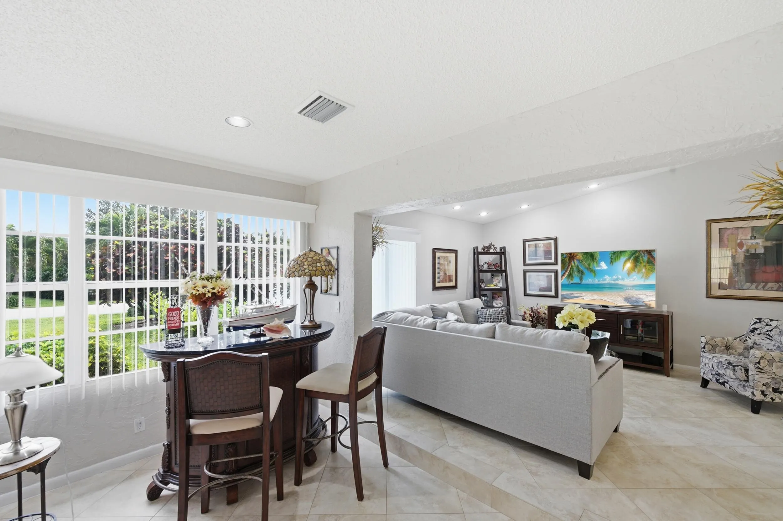 5743 Lakeview Mews Circle