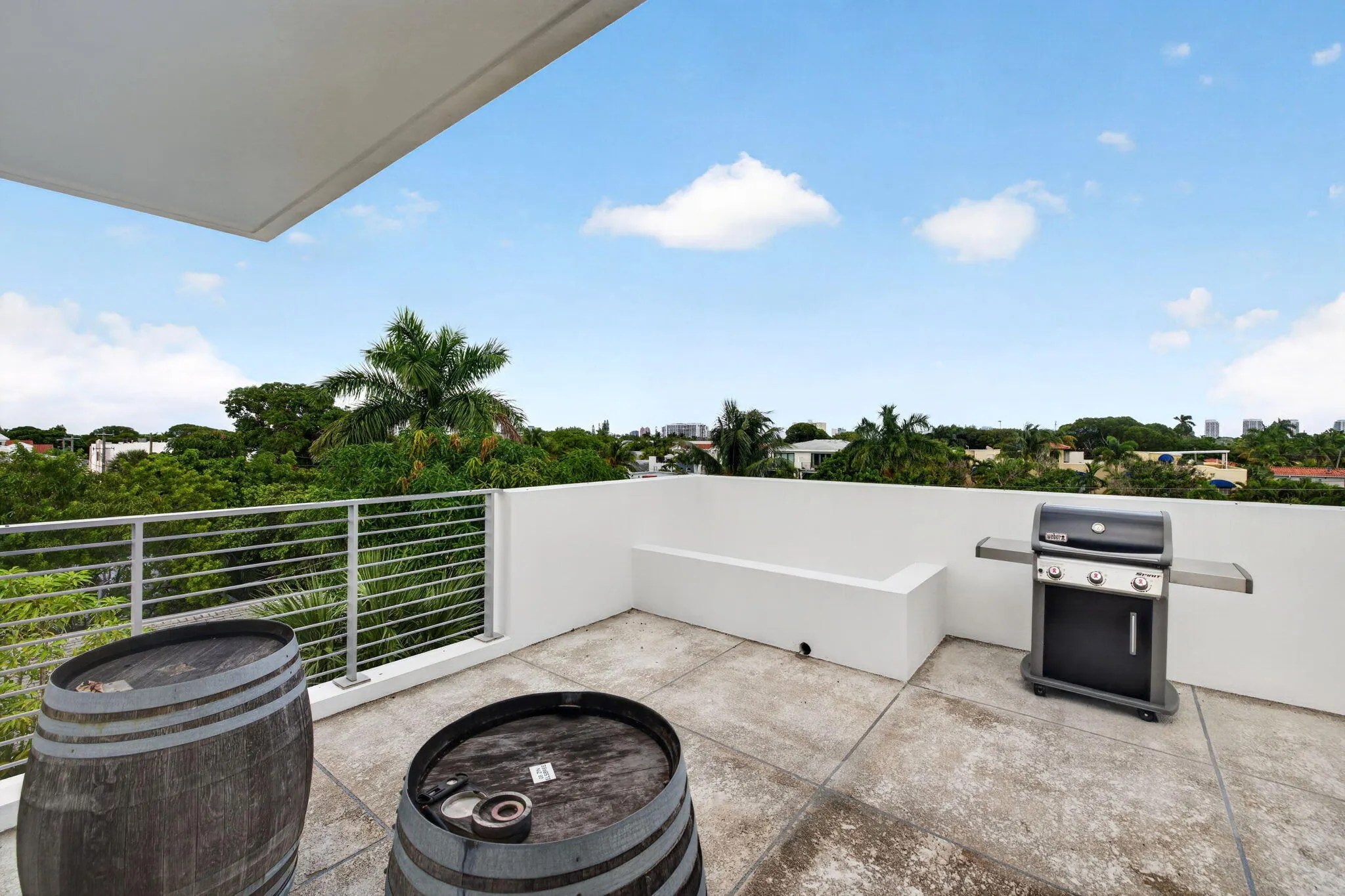 714 NE 14TH Avenue #103