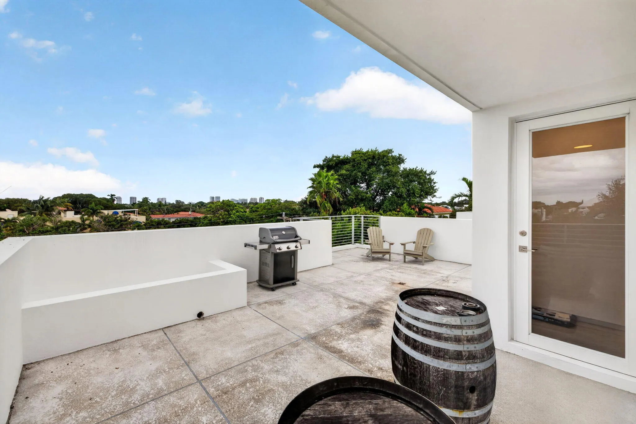 714 NE 14TH Avenue #103