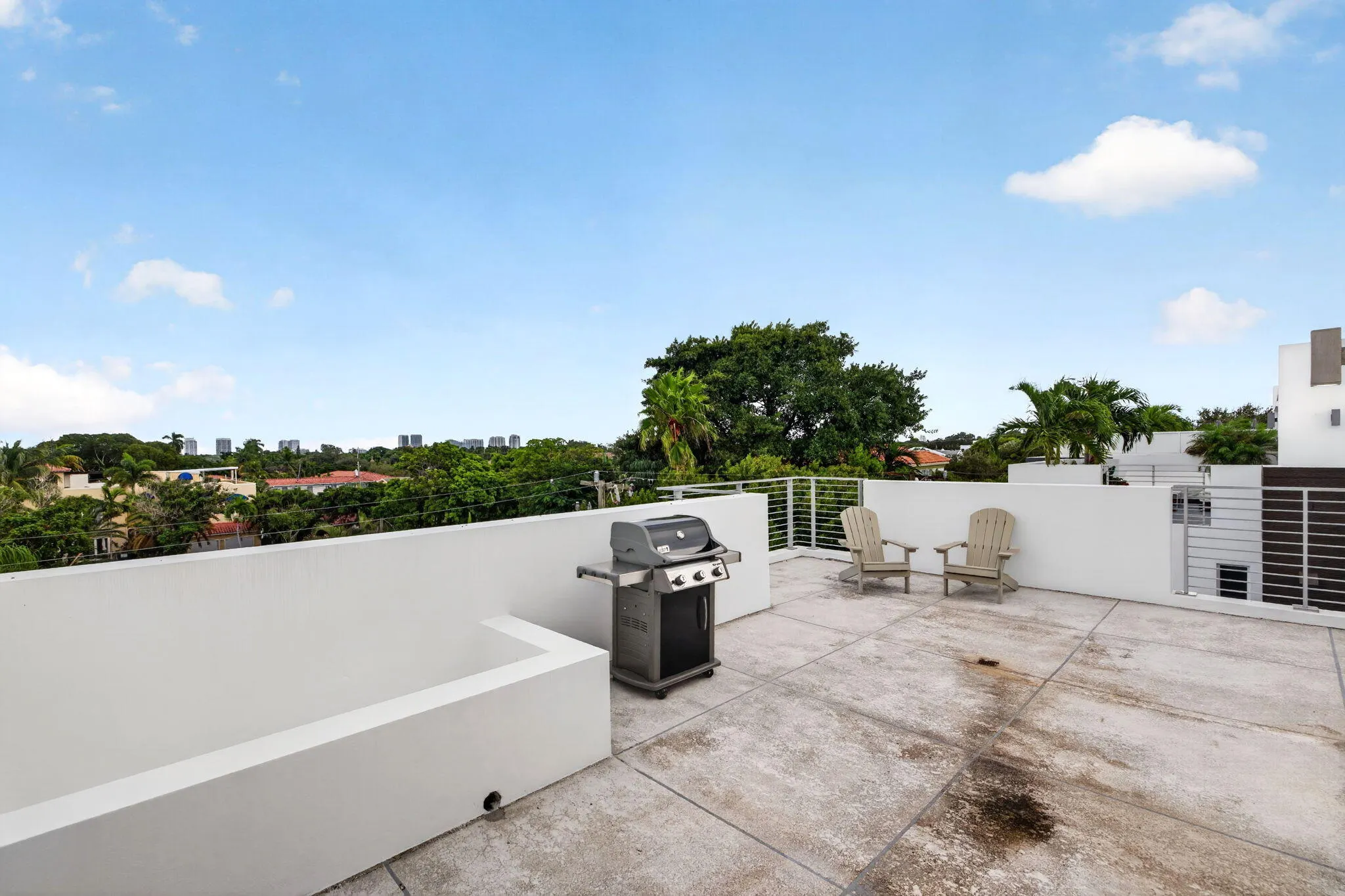 714 NE 14TH Avenue #103