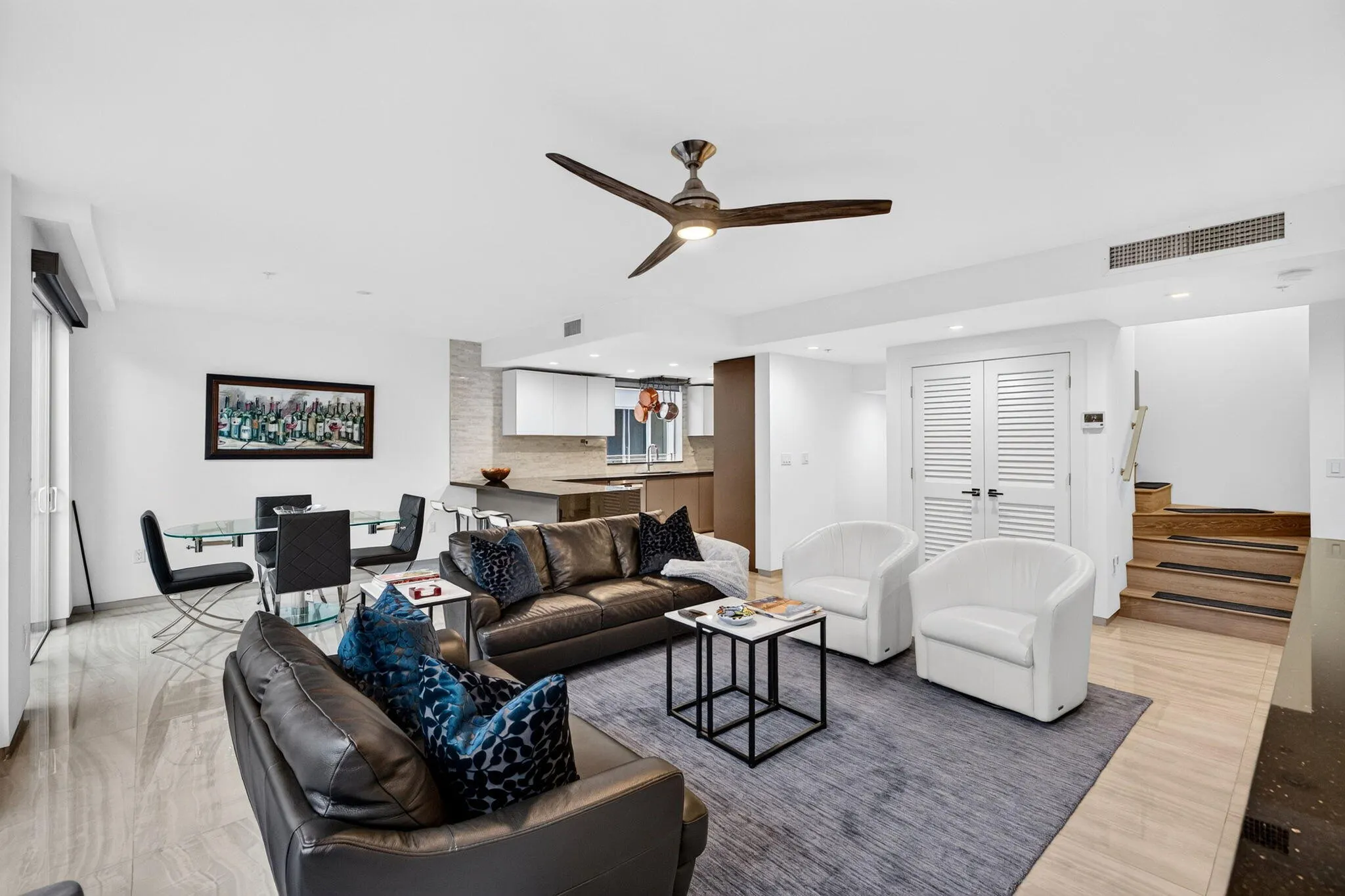 714 NE 14TH Avenue #103