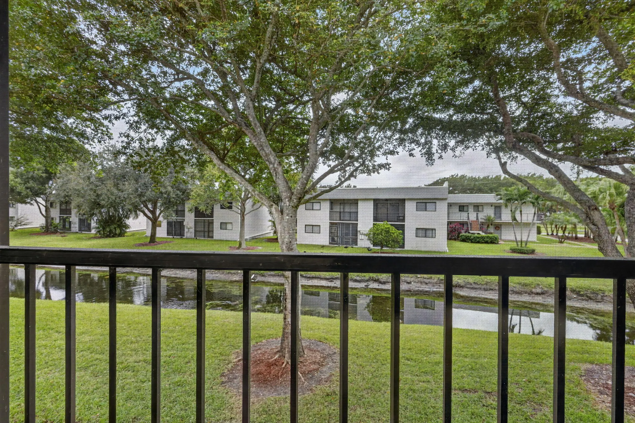 15216 Lakes Of Delray Boulevard #142