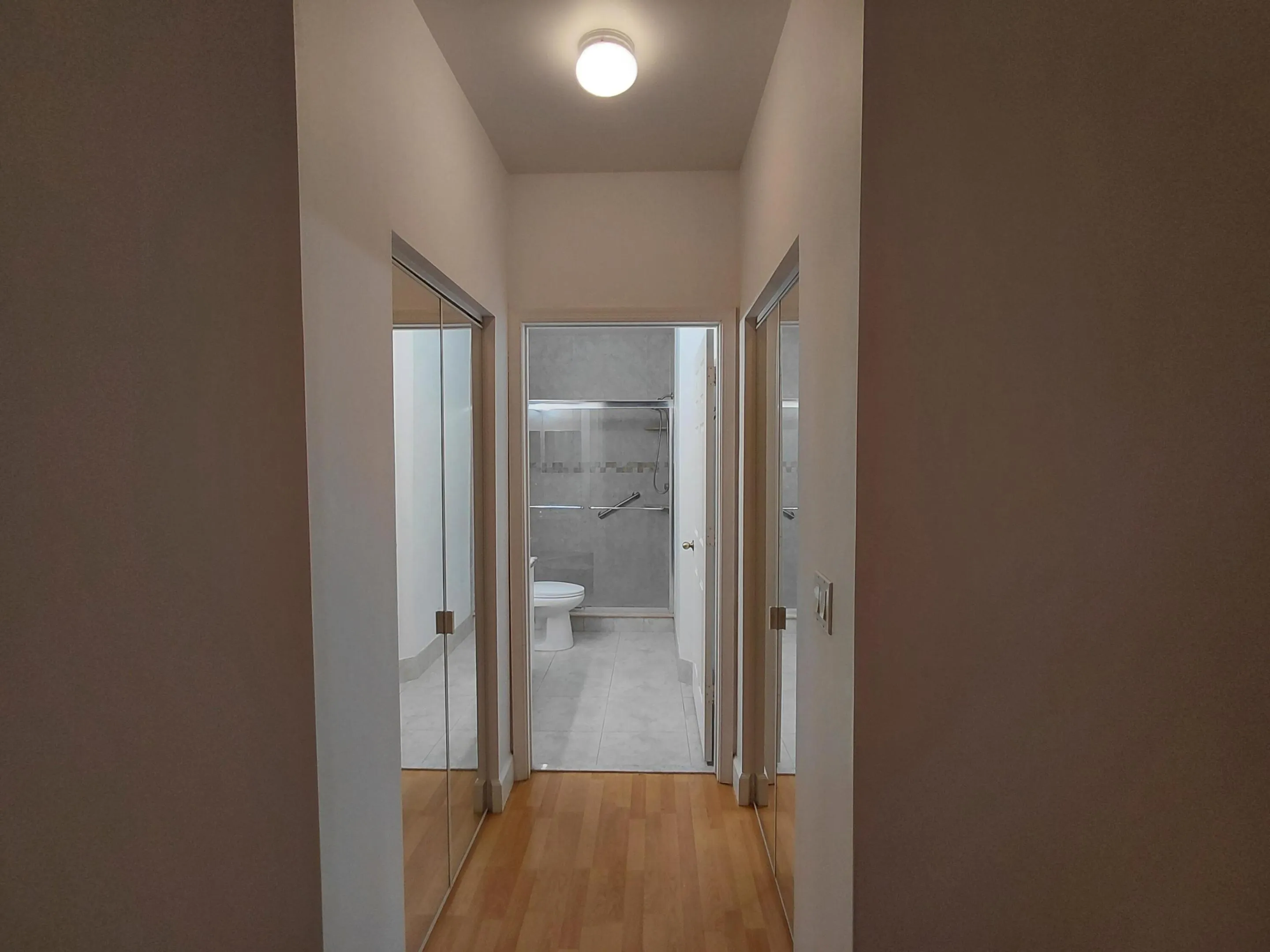 4639 SW 12TH Place