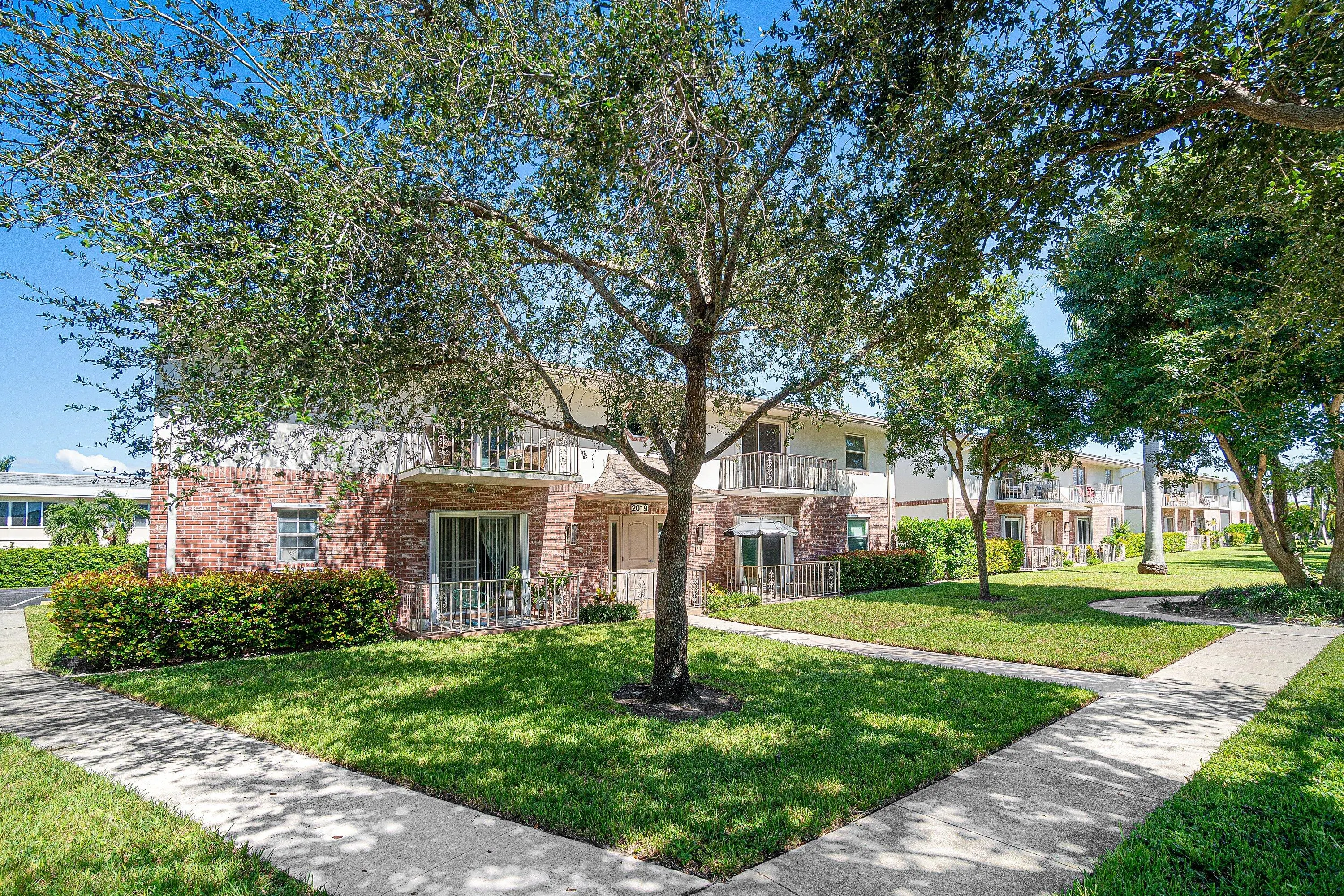 2019 S SEACREST Boulevard #C