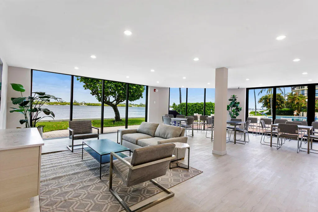 2778 S OCEAN Boulevard #305S